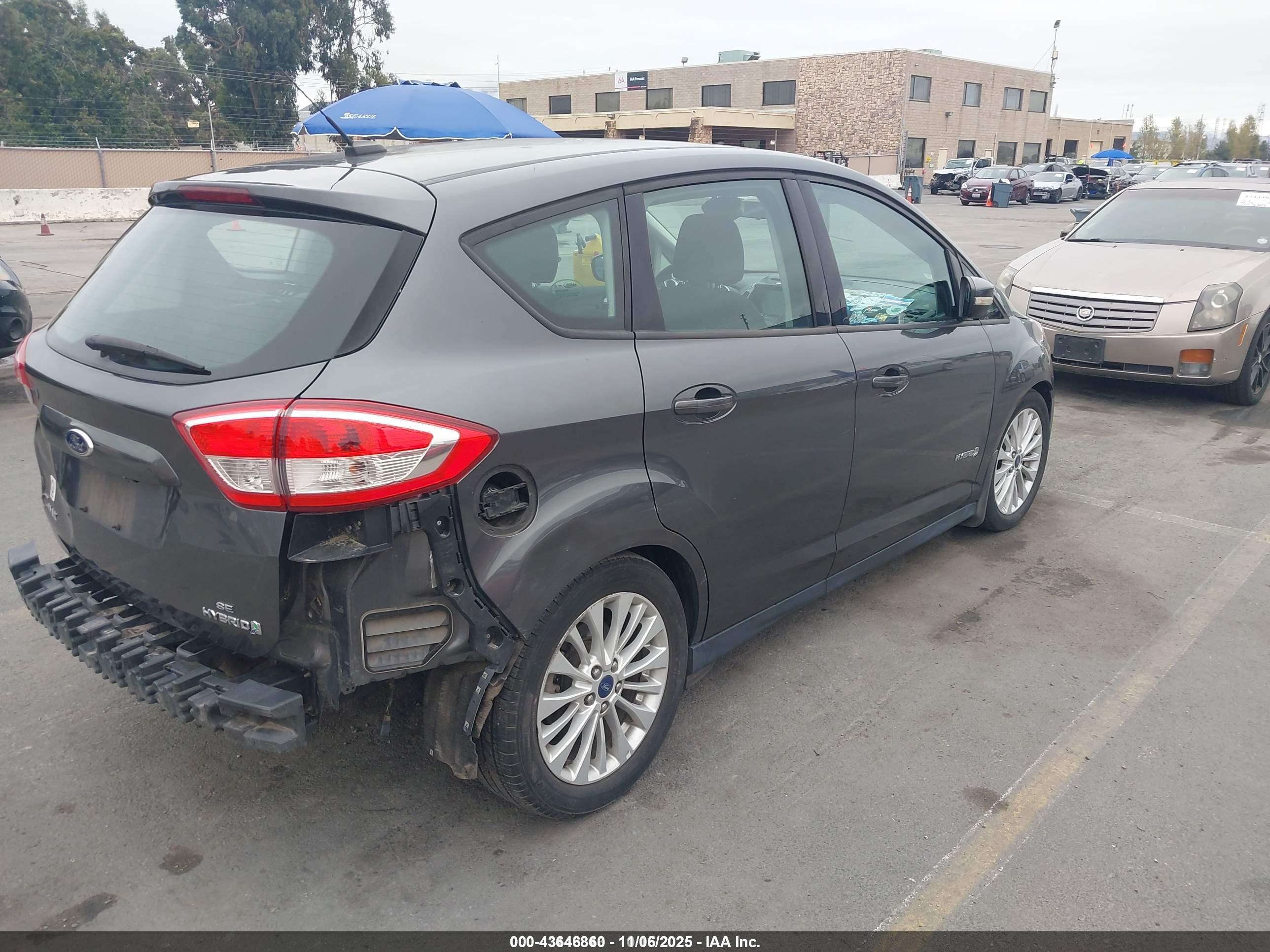 FORD C-MAX image 4