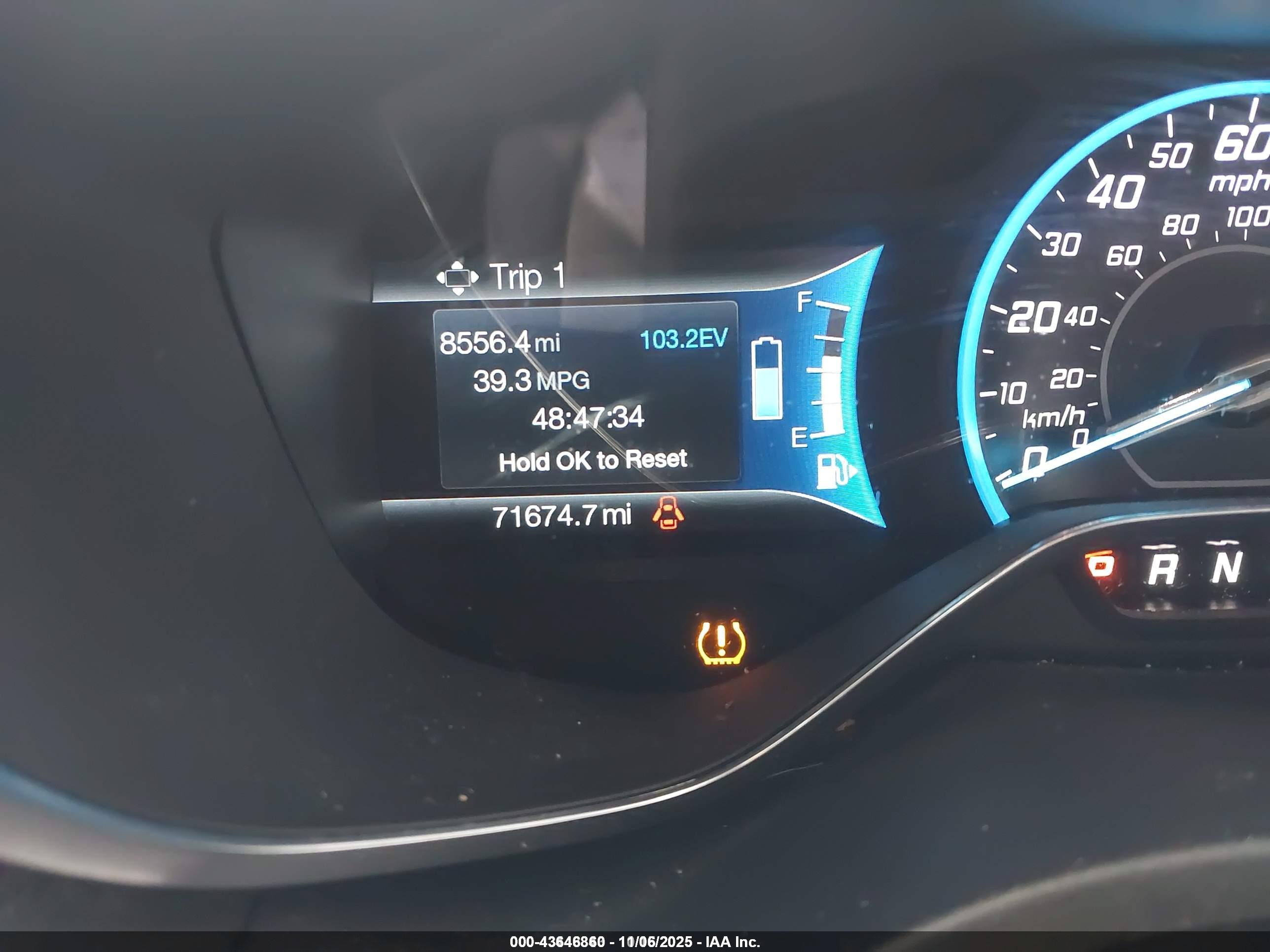 FORD C-MAX image 7