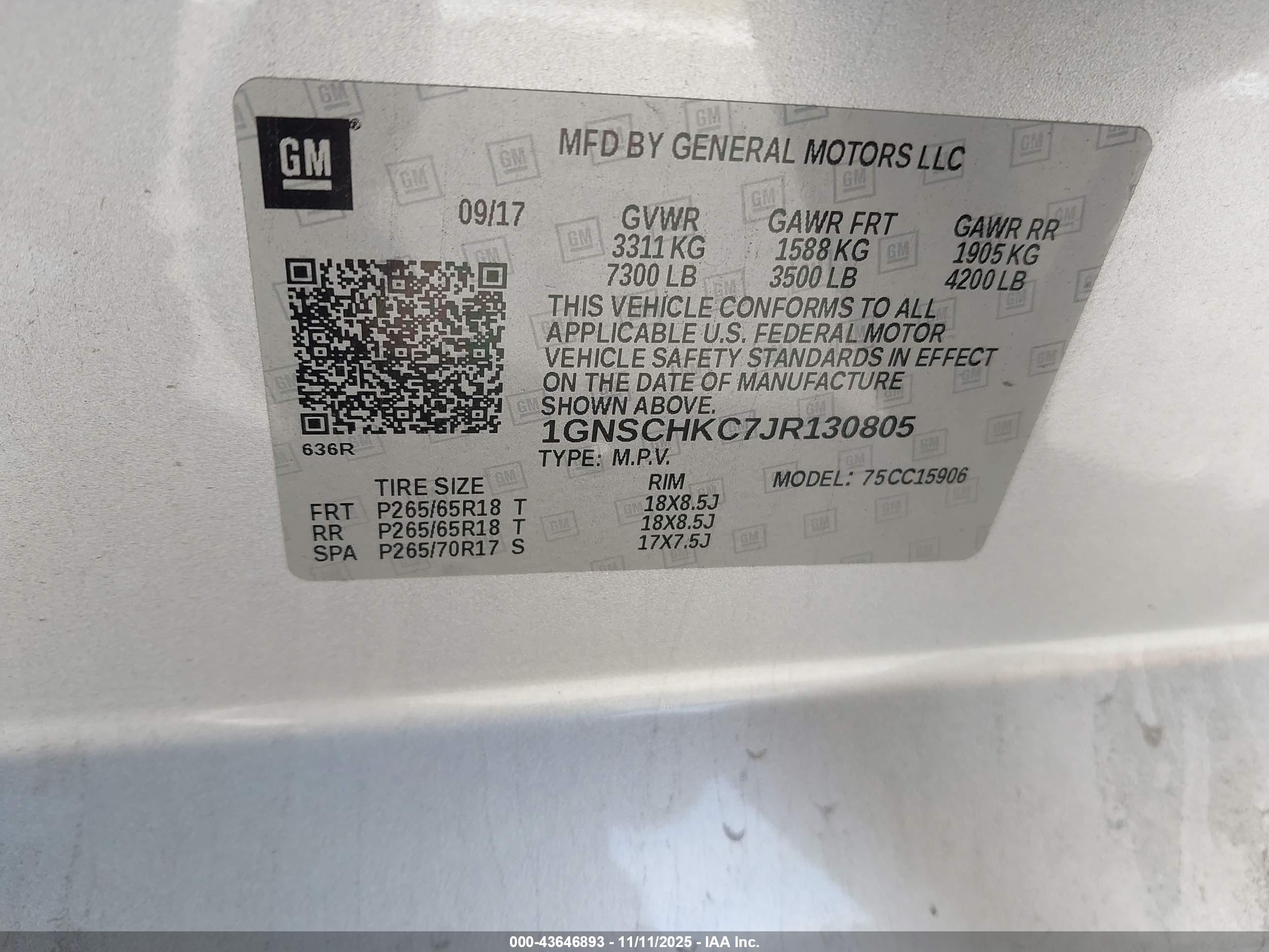 CHEVROLET SUBURBAN image 9