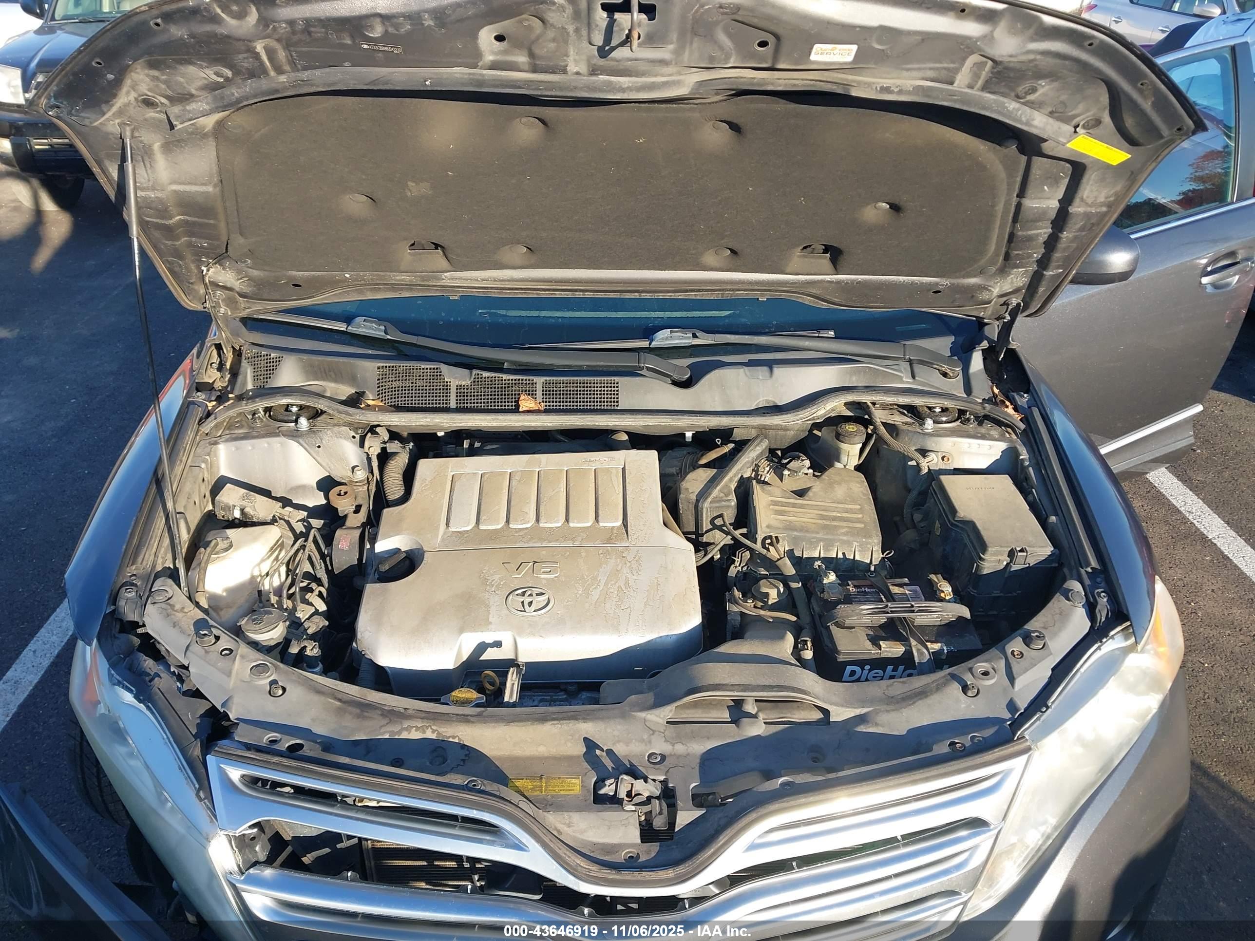 TOYOTA VENZA image 10