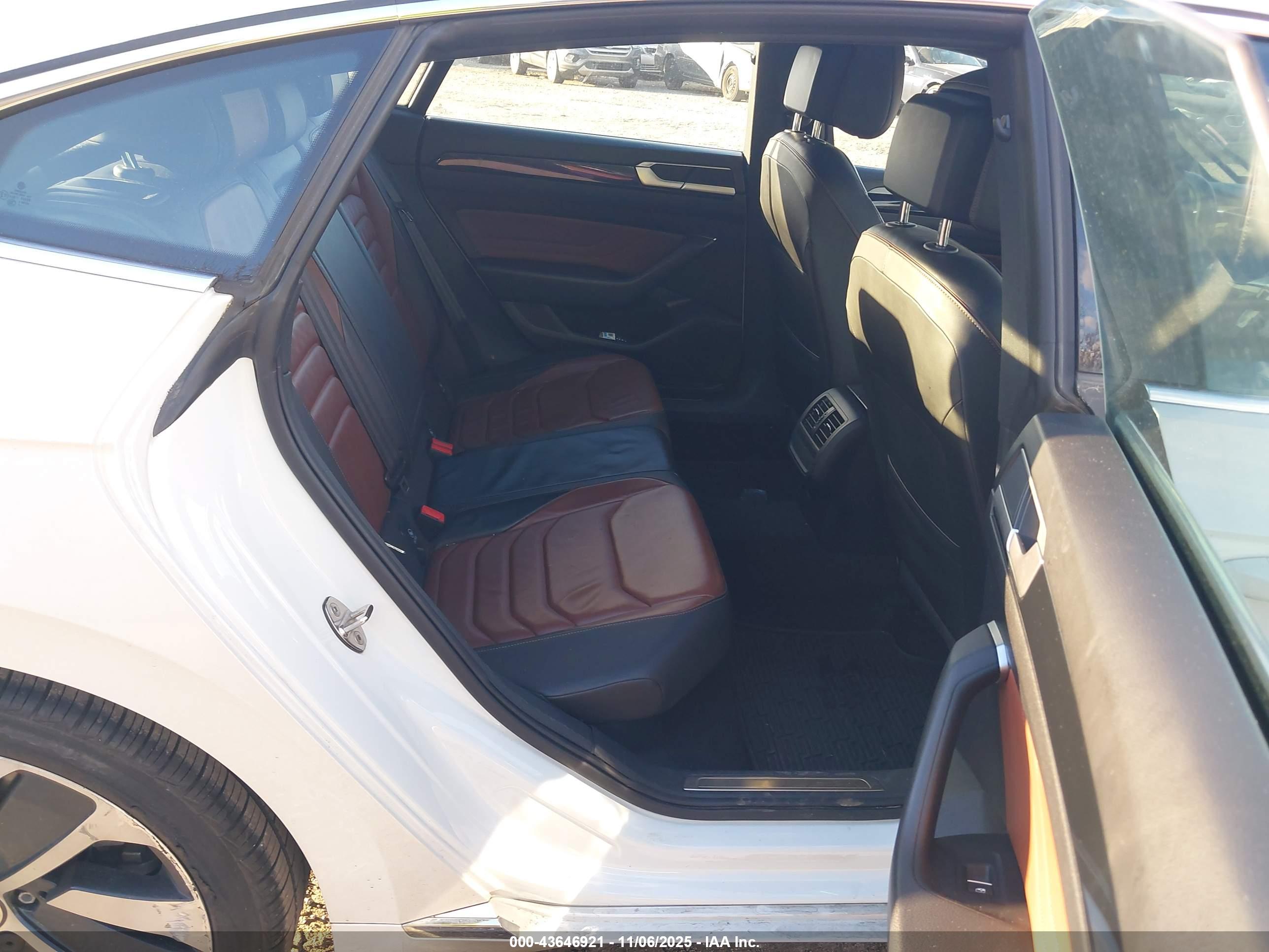 VOLKSWAGEN ARTEON image 8