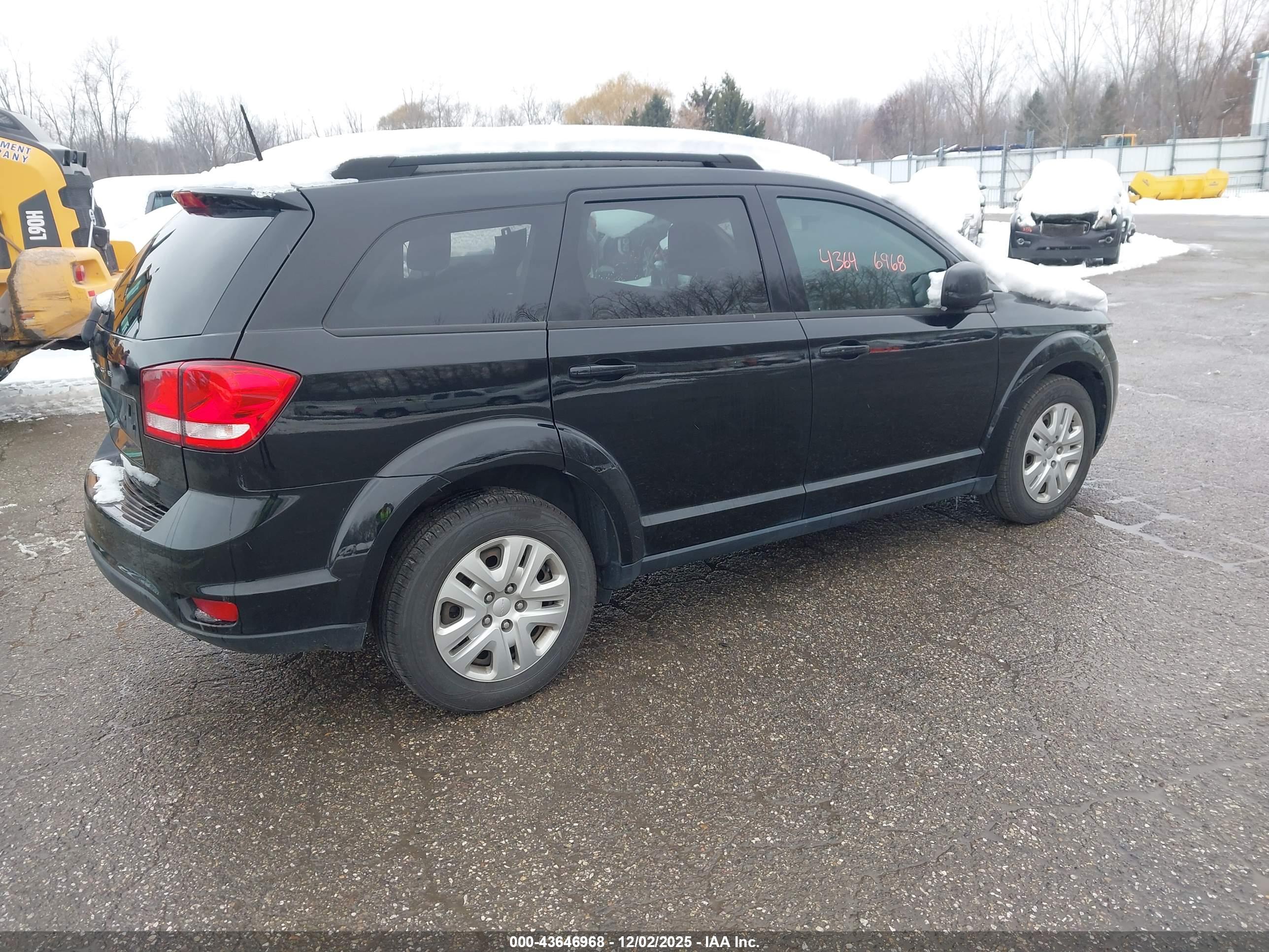 DODGE JOURNEY image 4