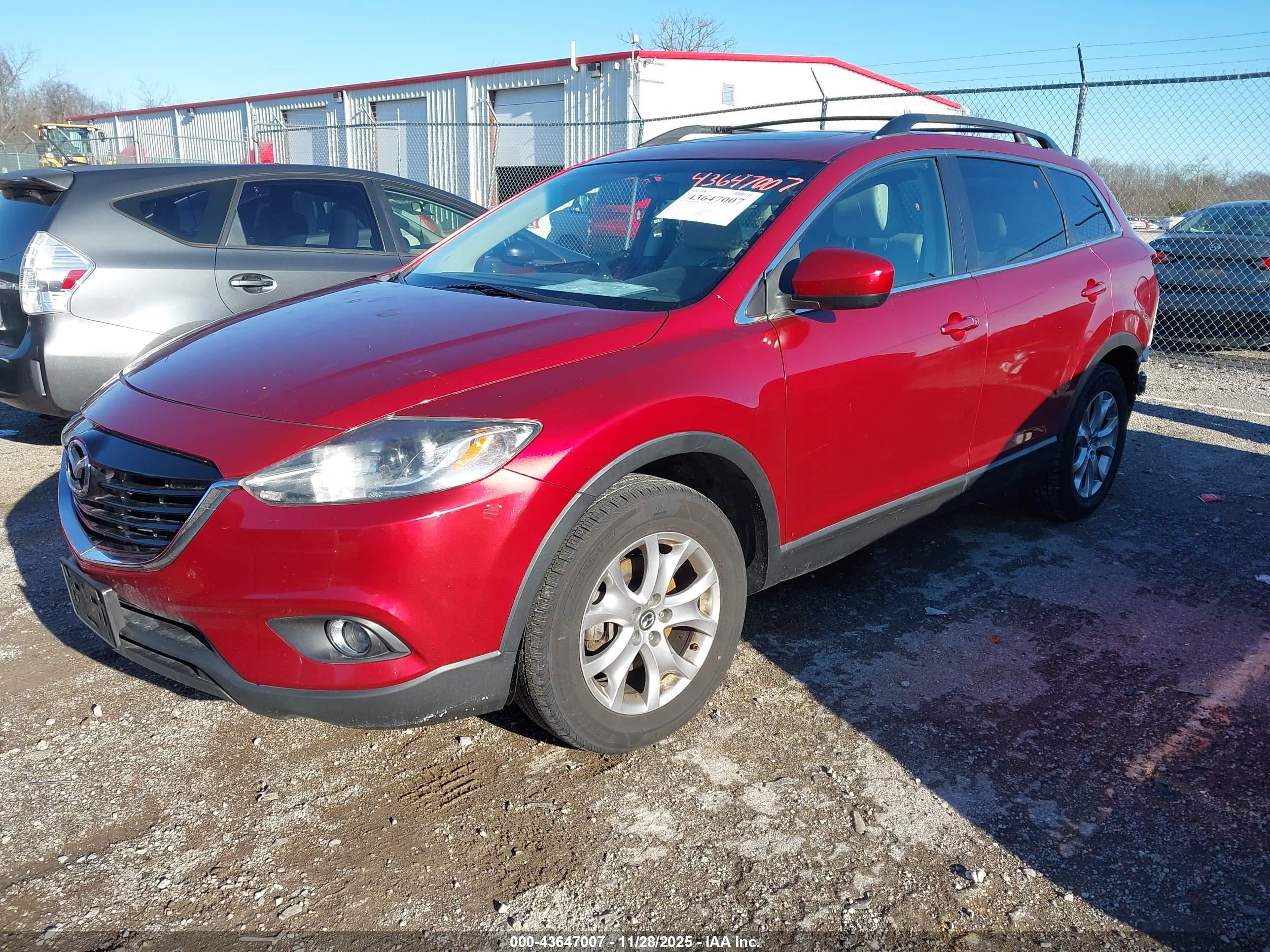 MAZDA CX-9 image 2