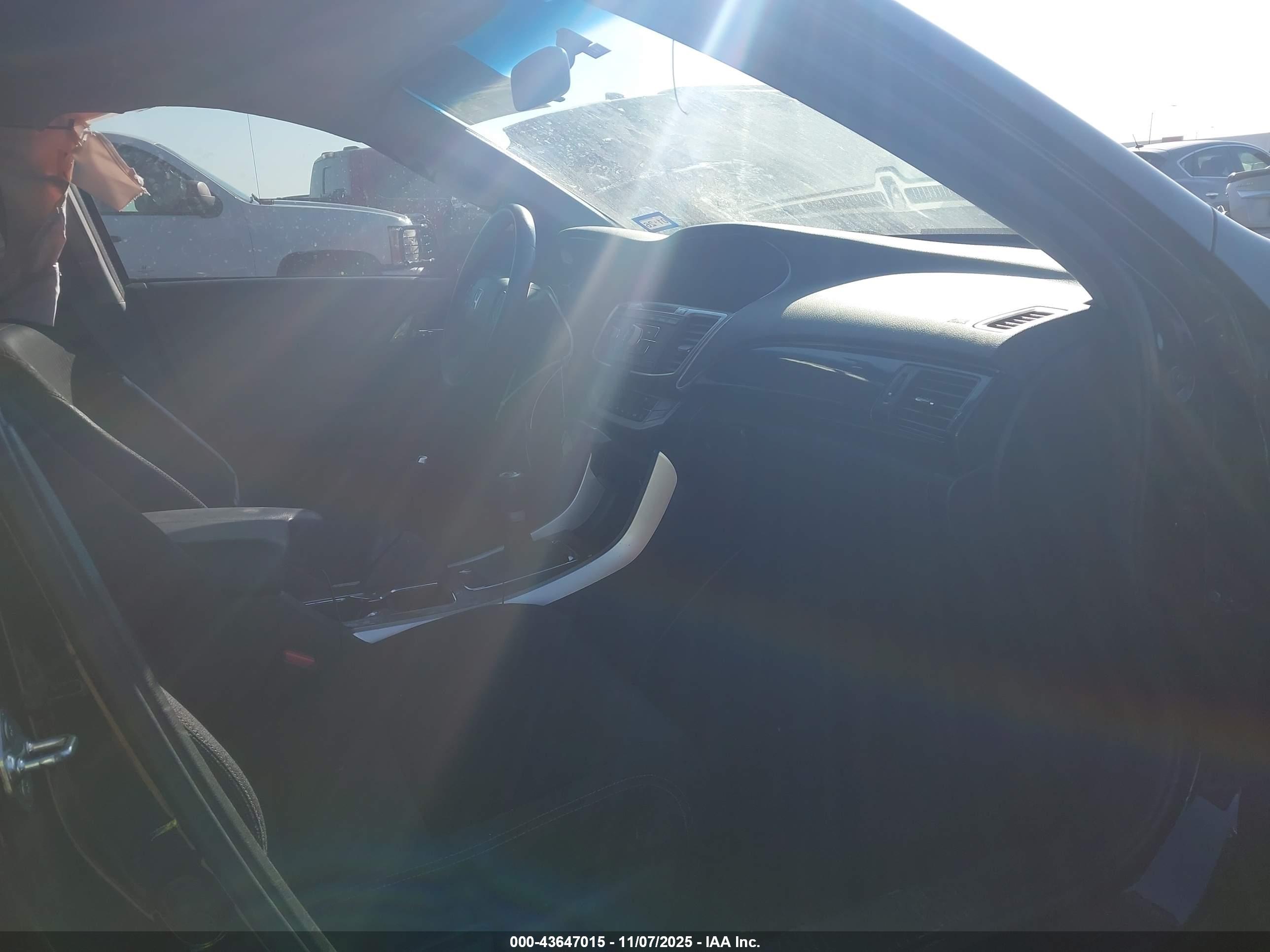 HONDA ACCORD image 5