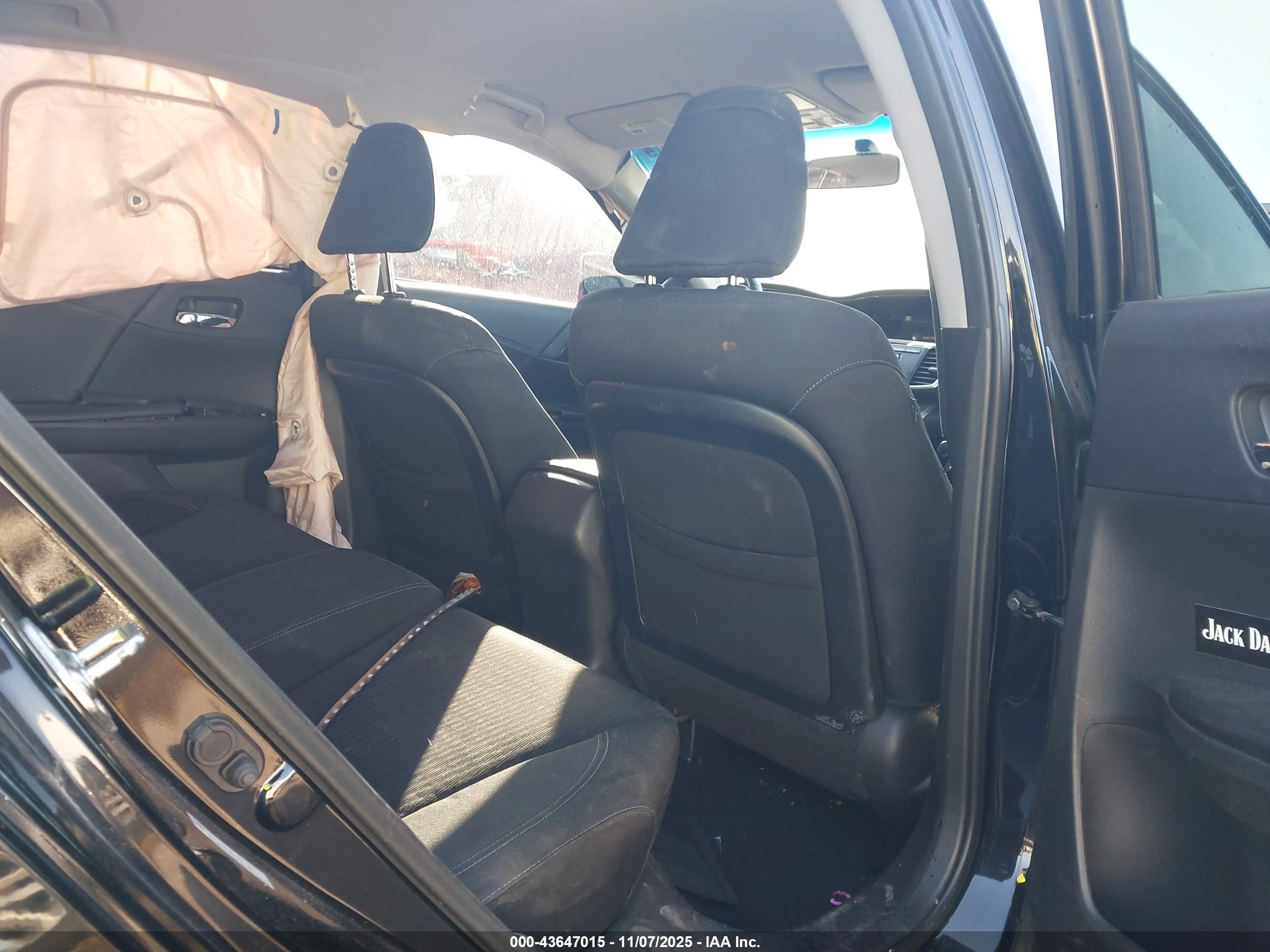 HONDA ACCORD image 8