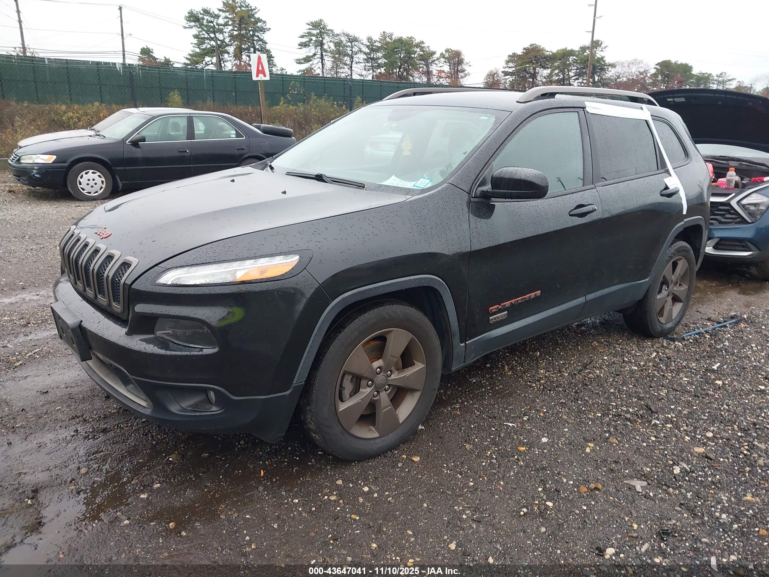 JEEP CHEROKEE image 2