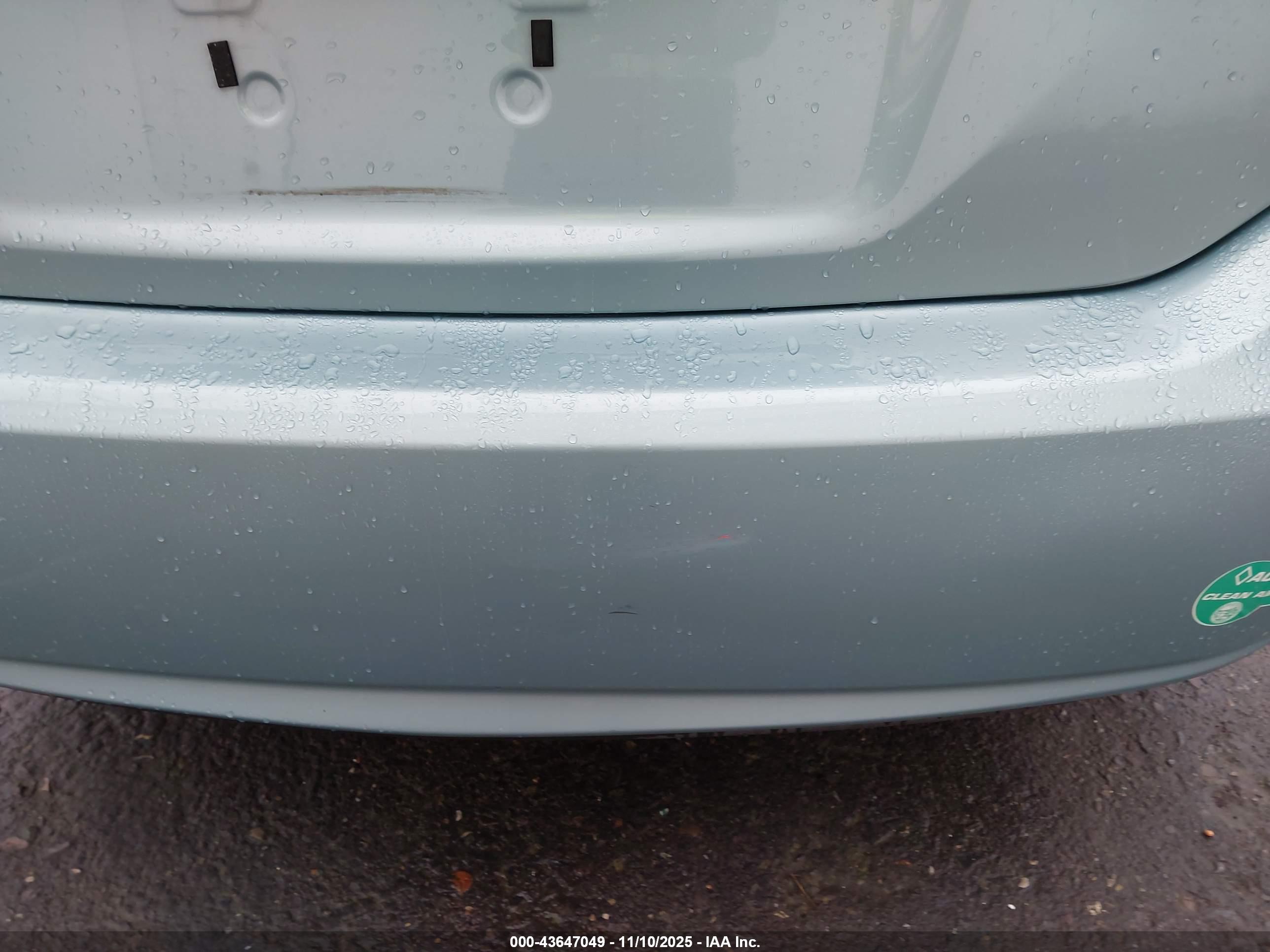 TOYOTA PRIUS image 6