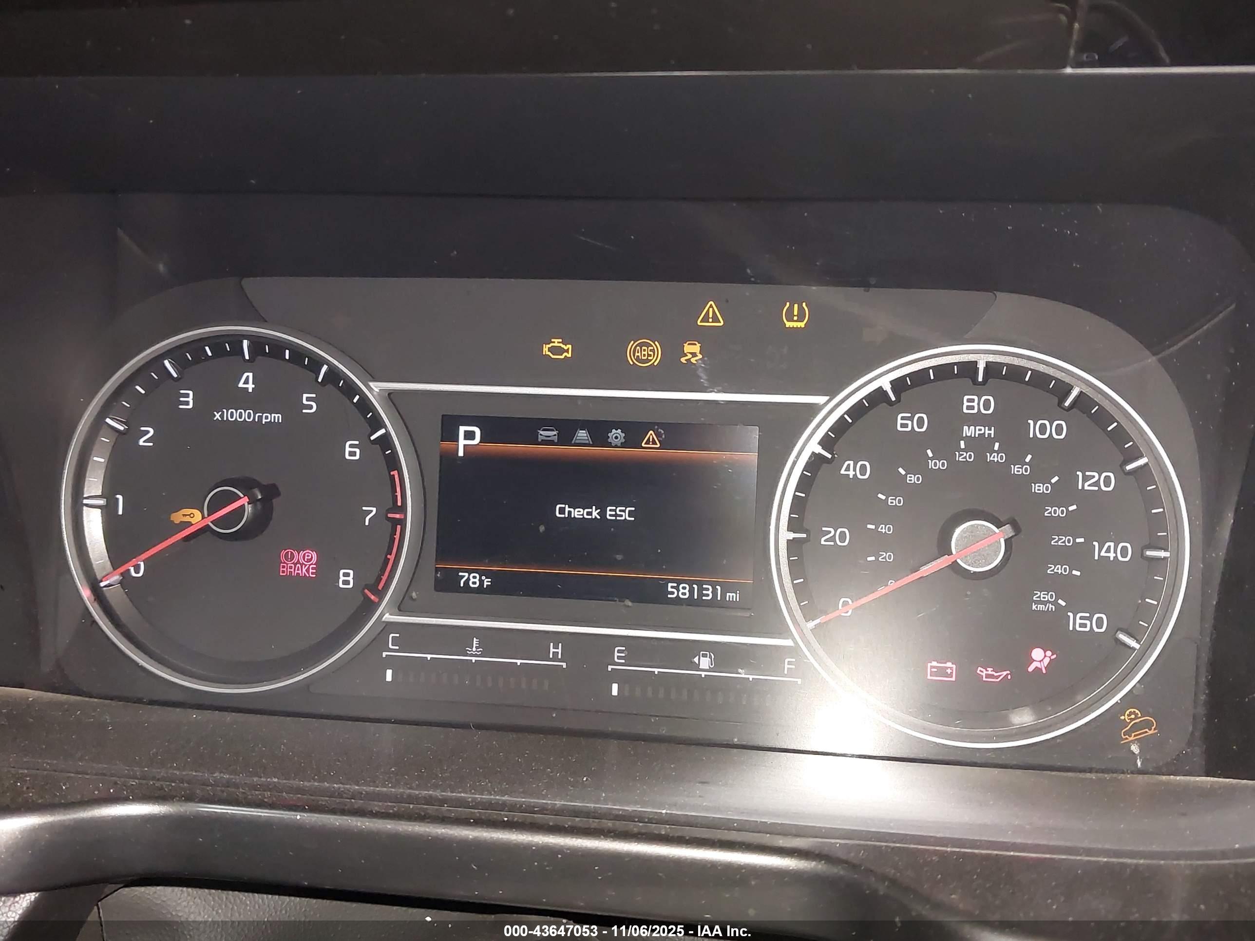 KIA SORENTO image 7