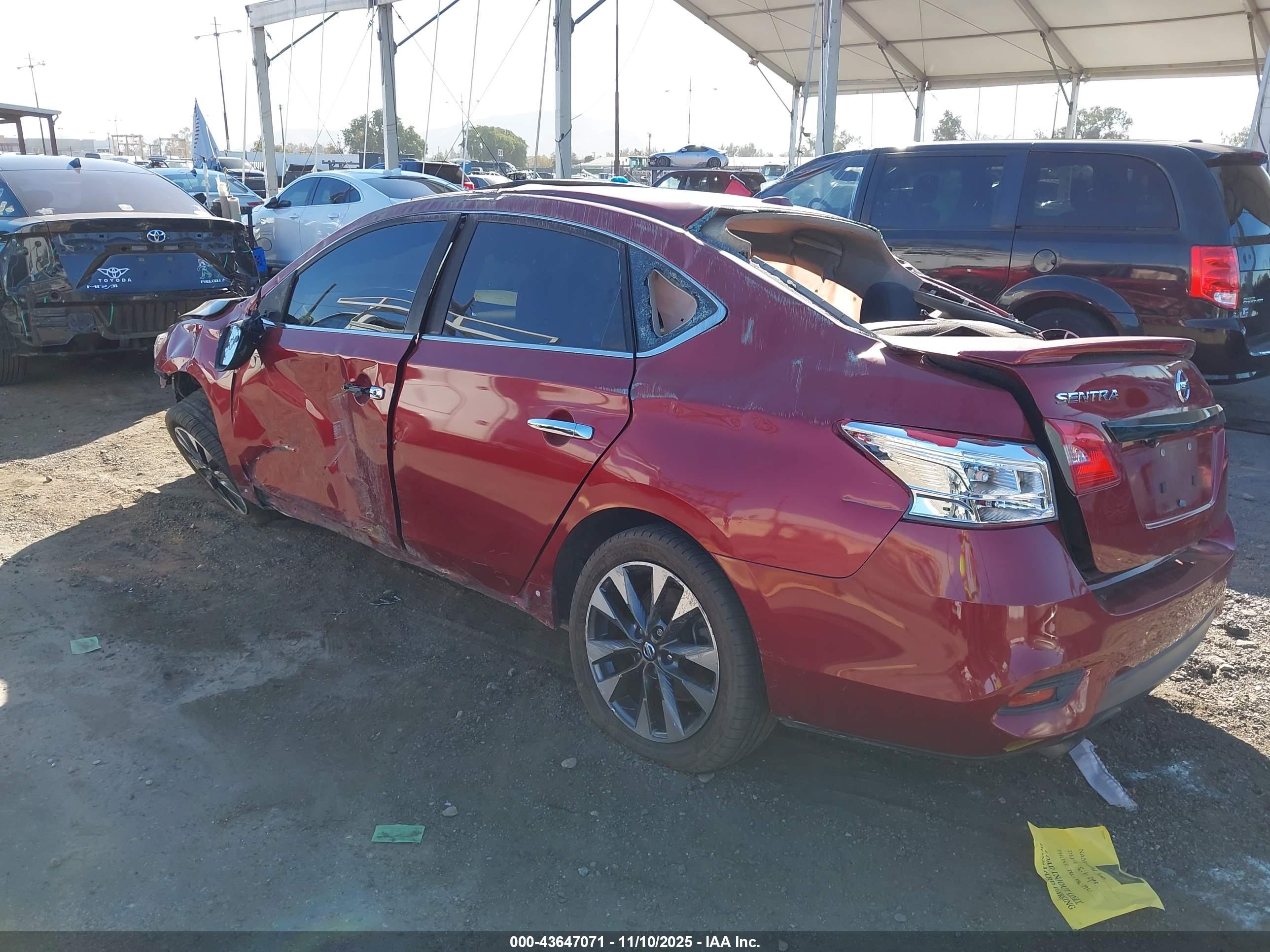 NISSAN SENTRA image 3