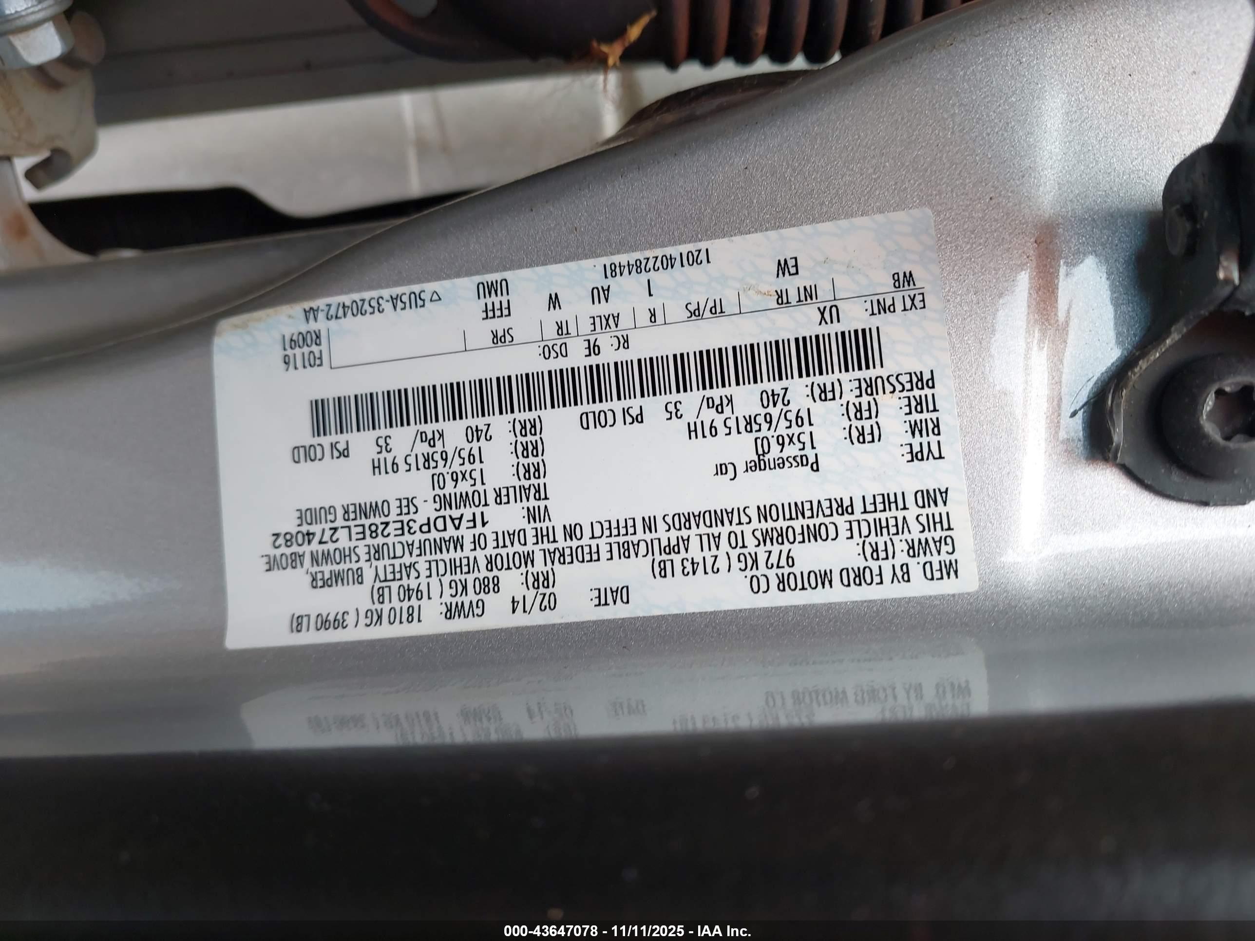 FORD FOCUS image 9