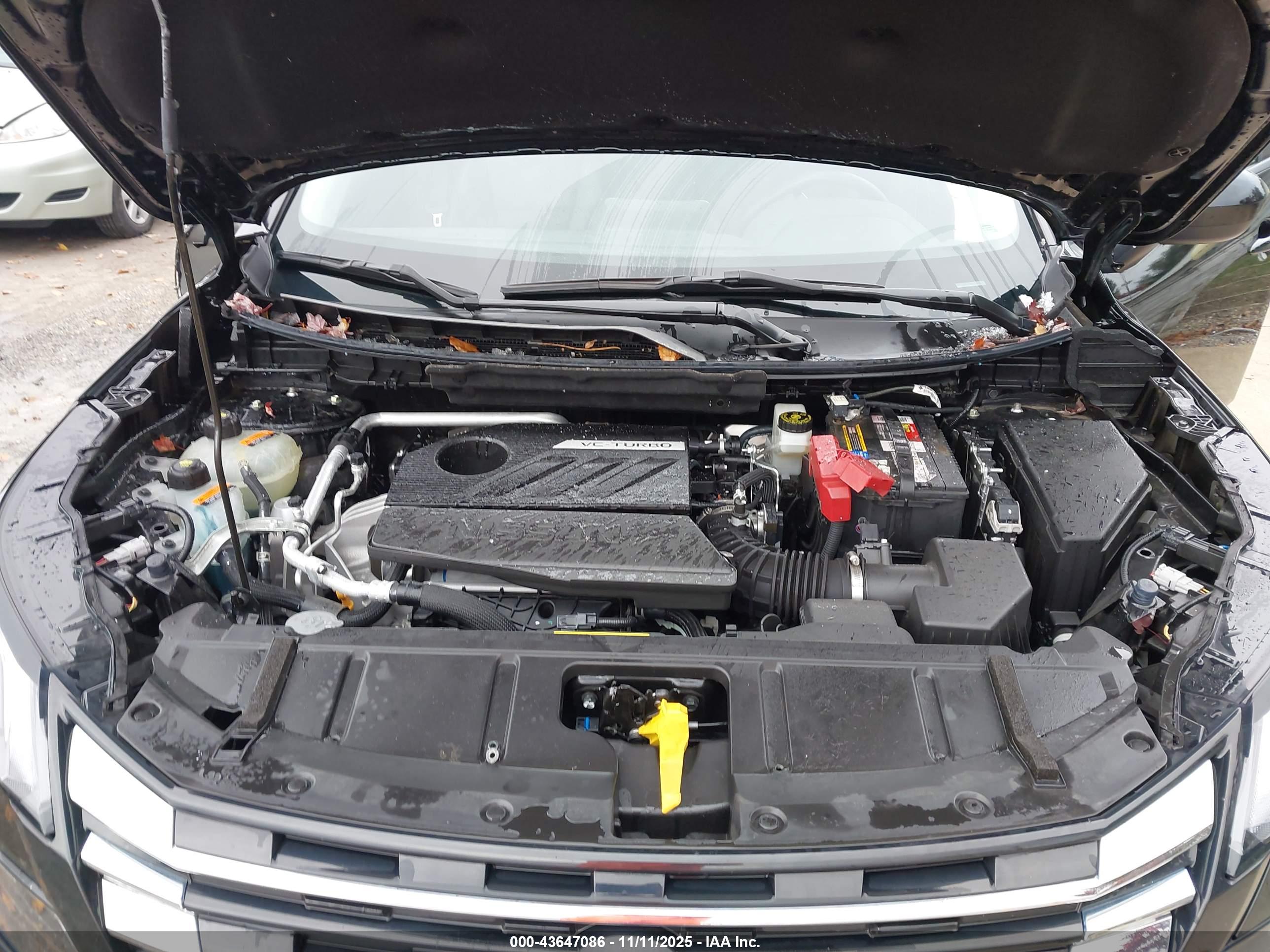 NISSAN ROGUE image 10