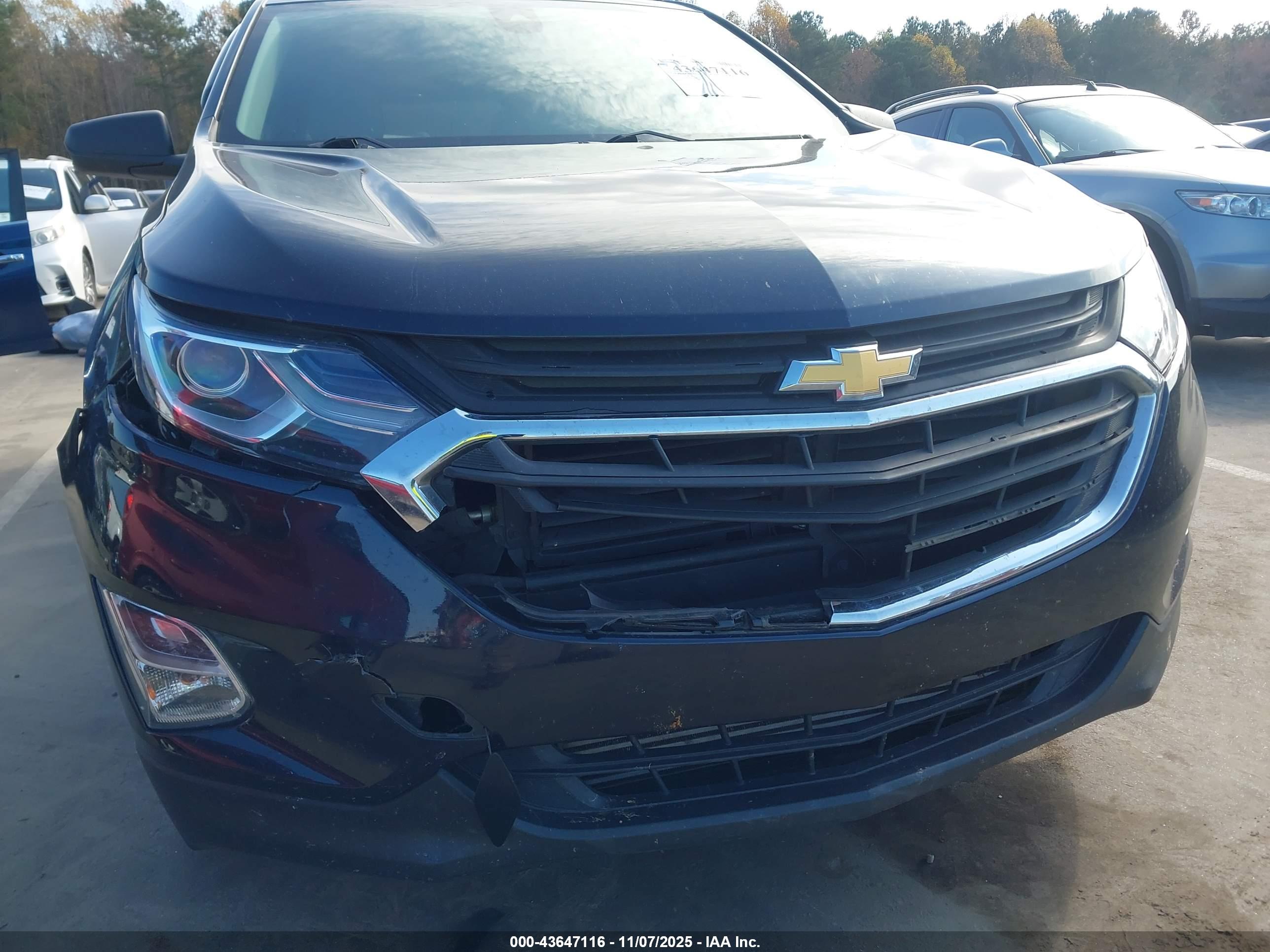 CHEVROLET EQUINOX image 6