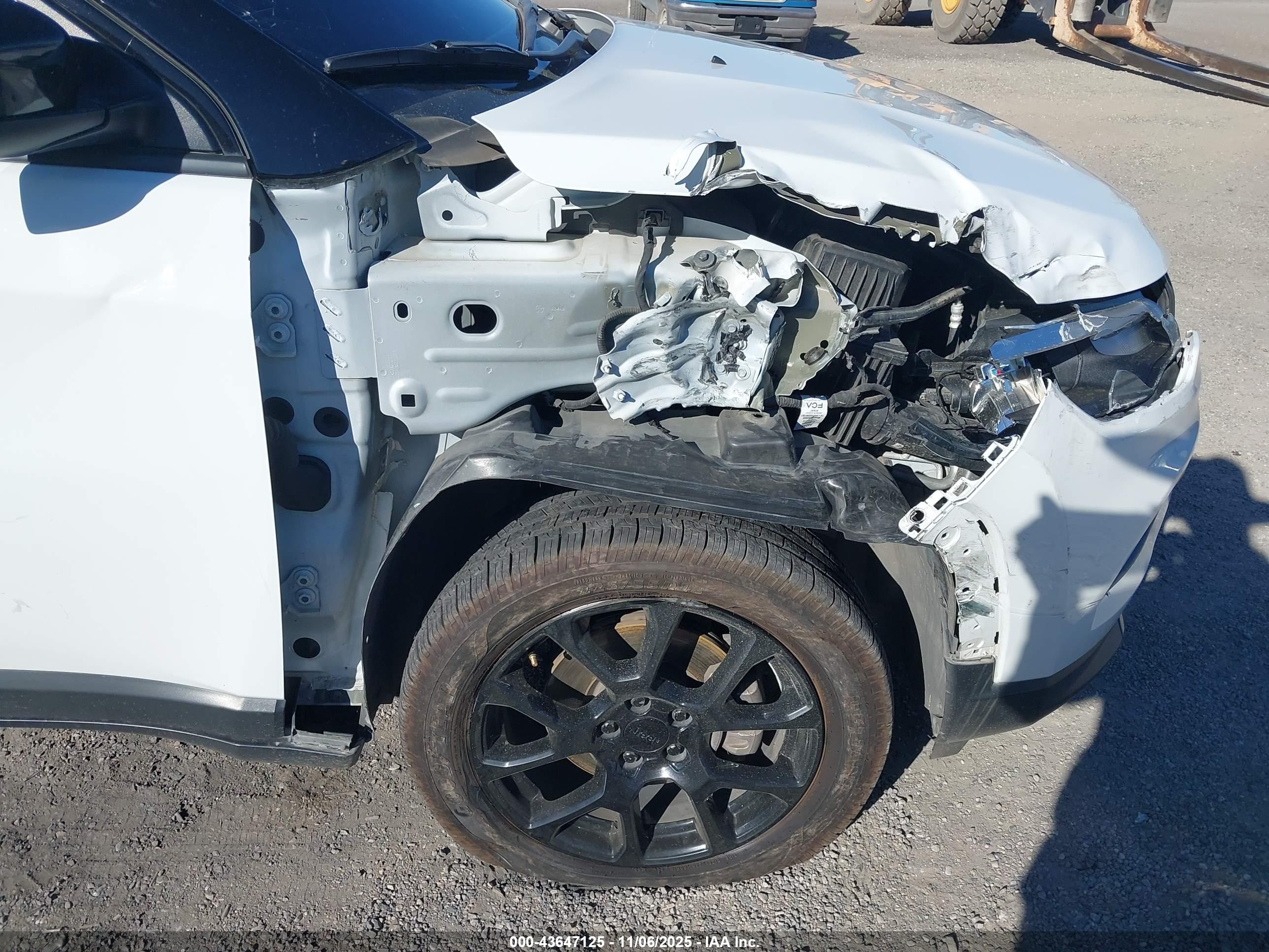 JEEP COMPASS image 6
