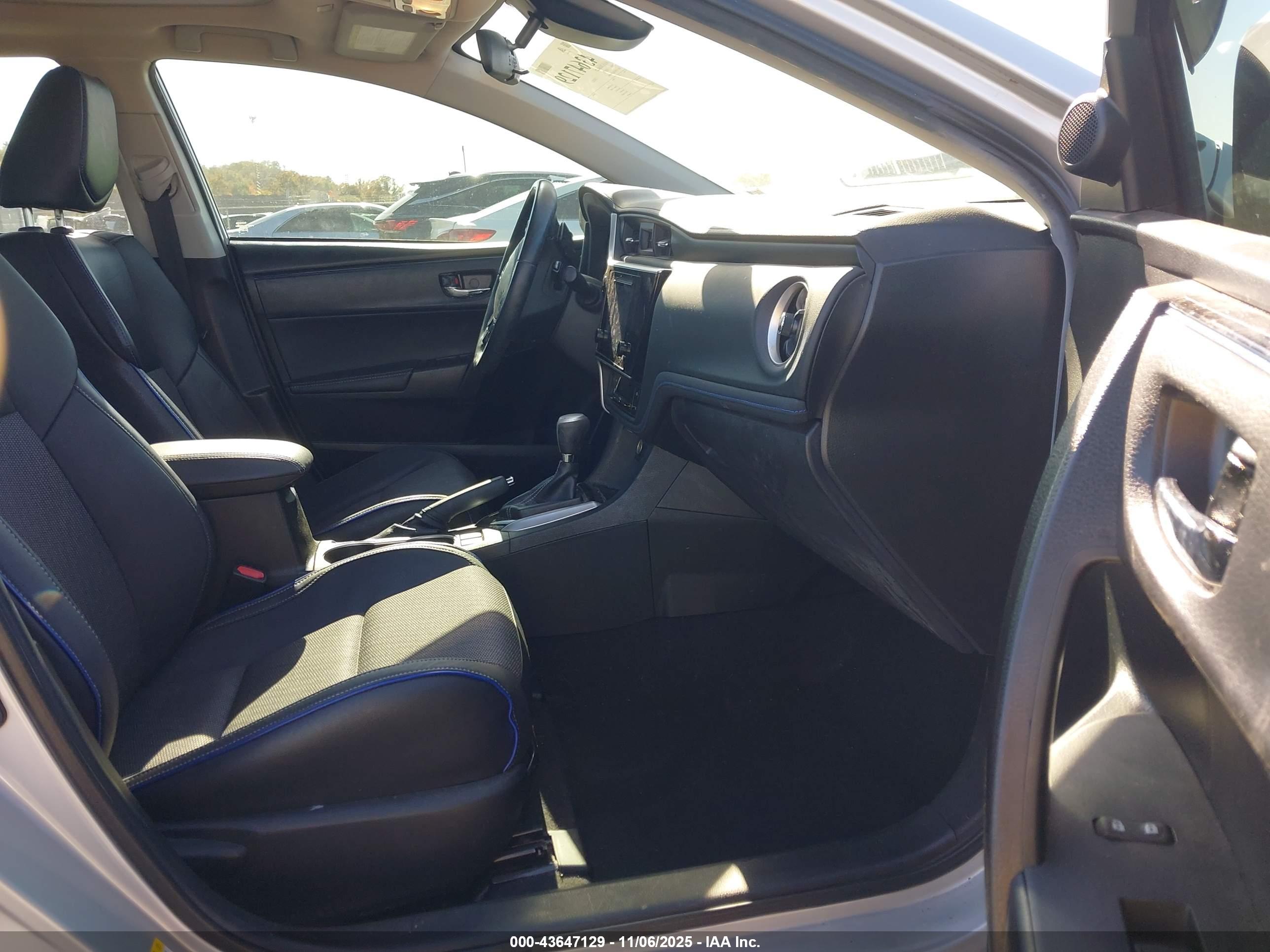 TOYOTA COROLLA image 5