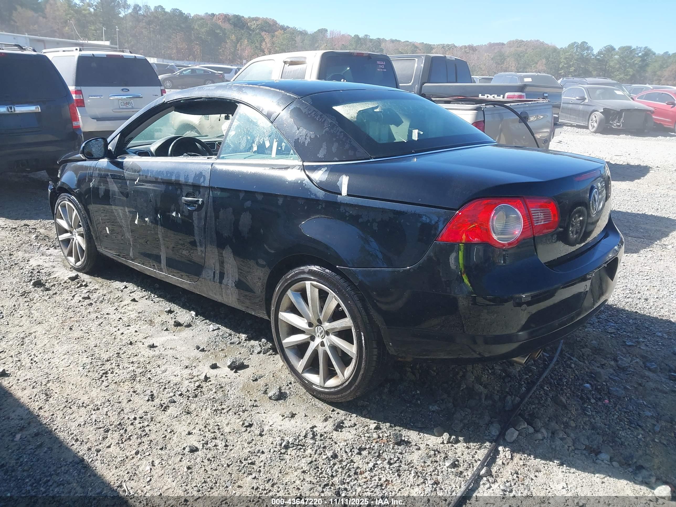 VOLKSWAGEN EOS image 3