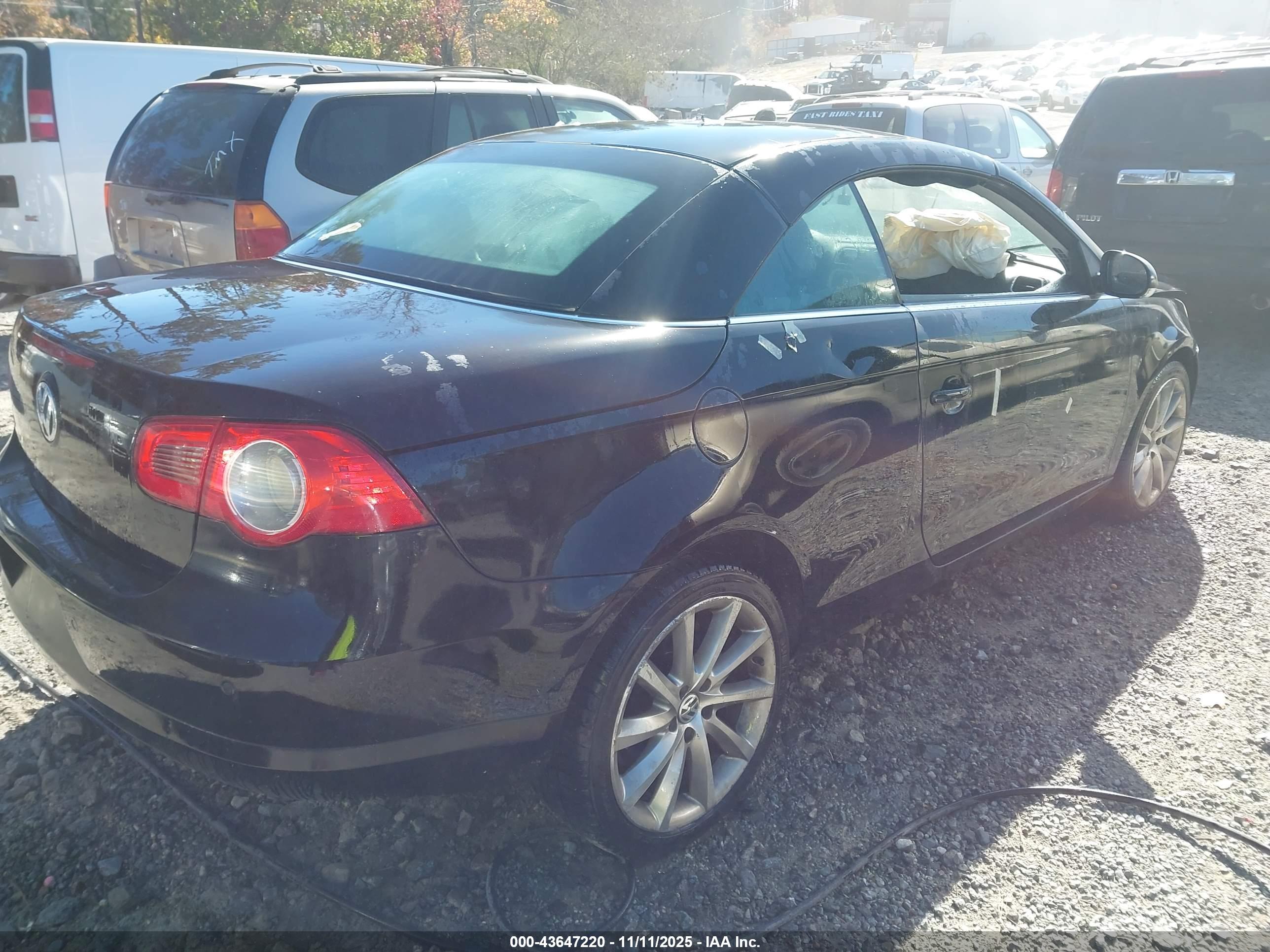 VOLKSWAGEN EOS image 4