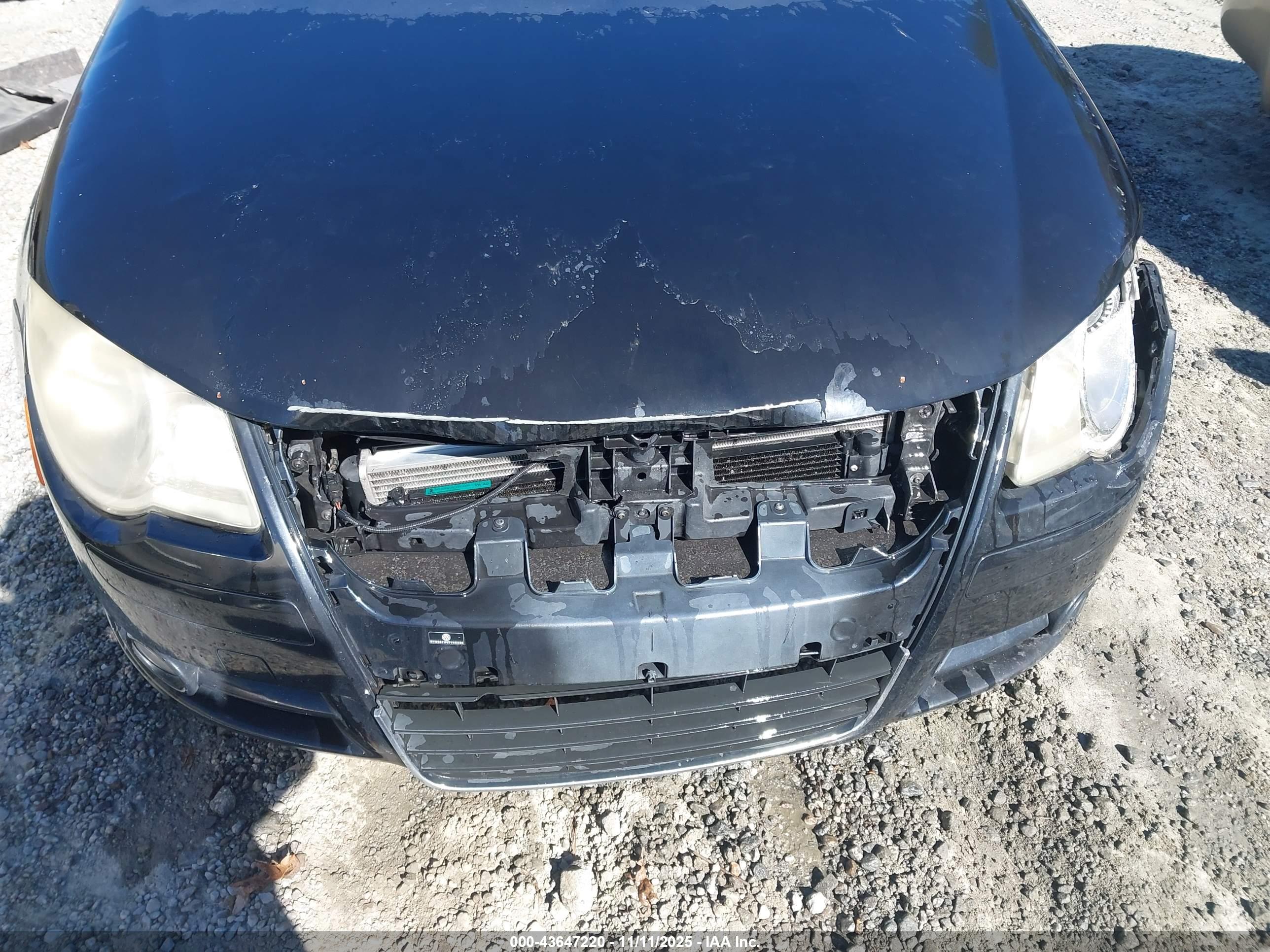 VOLKSWAGEN EOS image 6