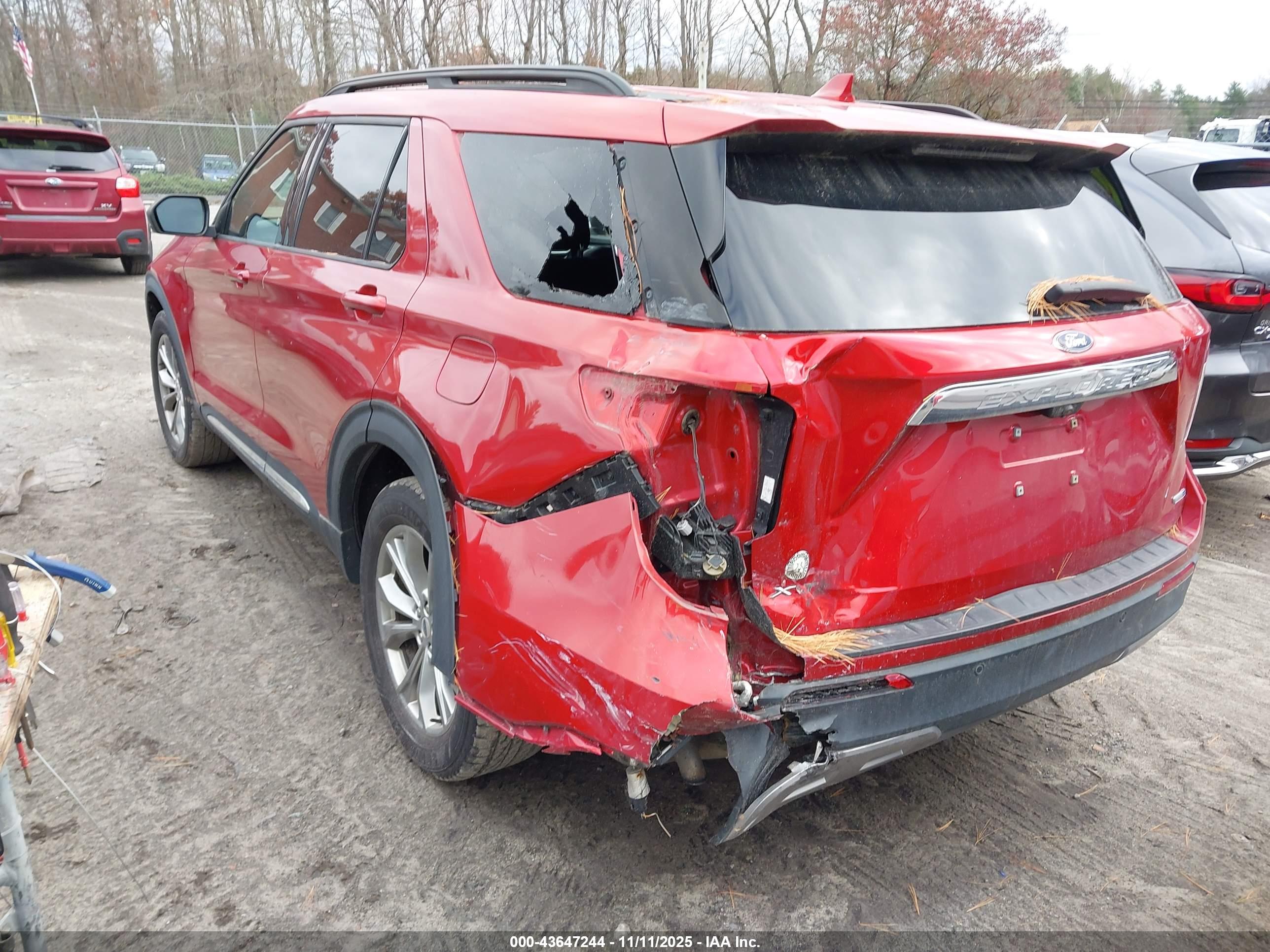 FORD EXPLORER image 3