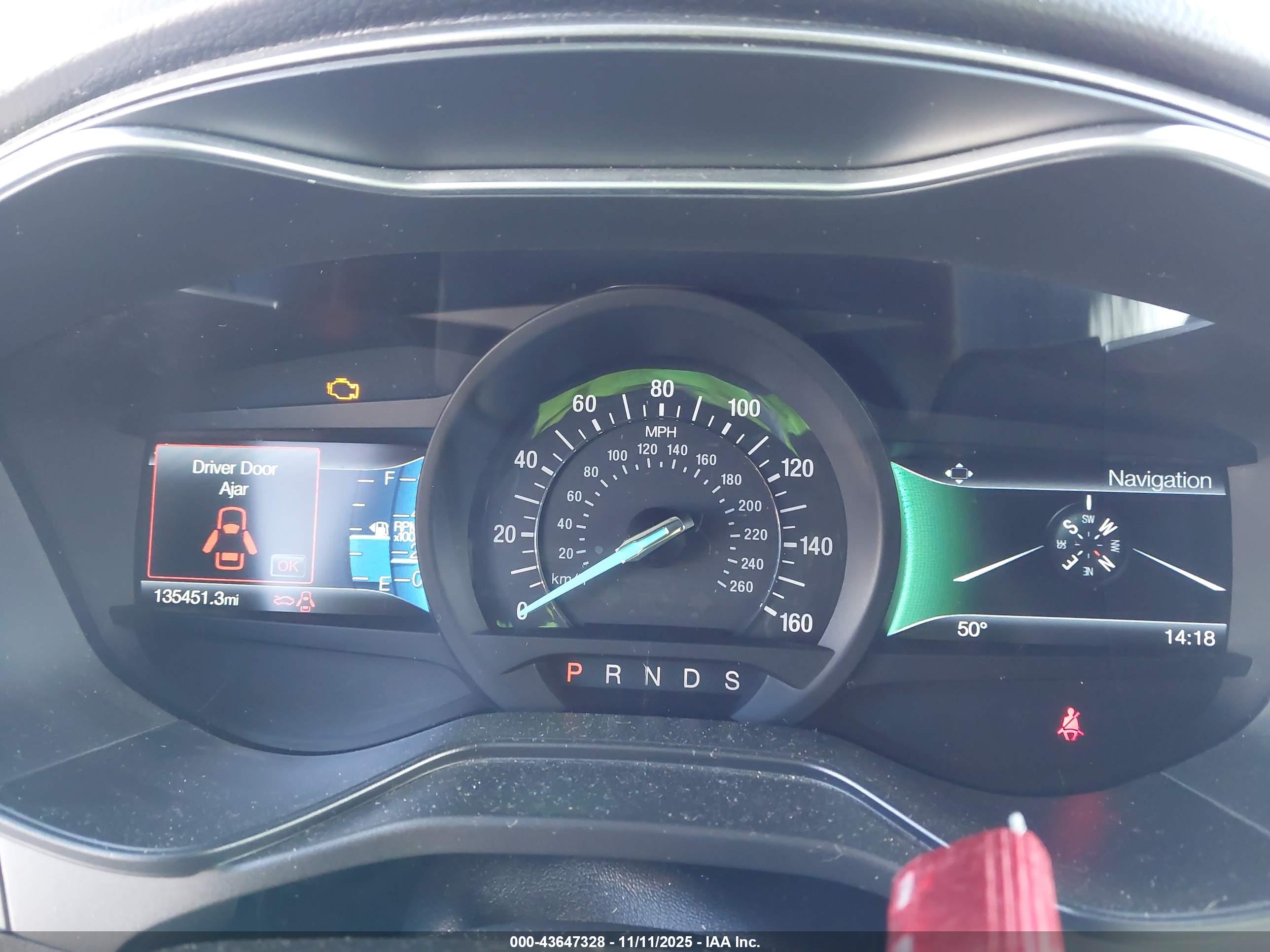 FORD FUSION image 7