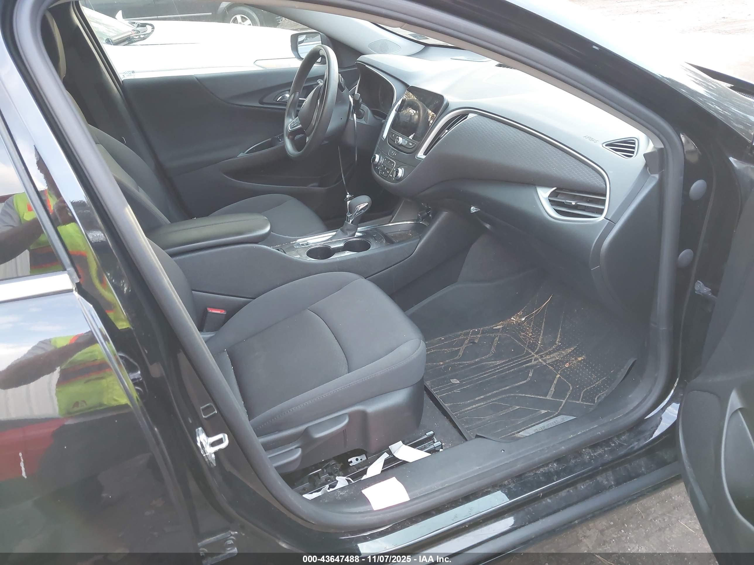 CHEVROLET MALIBU image 5