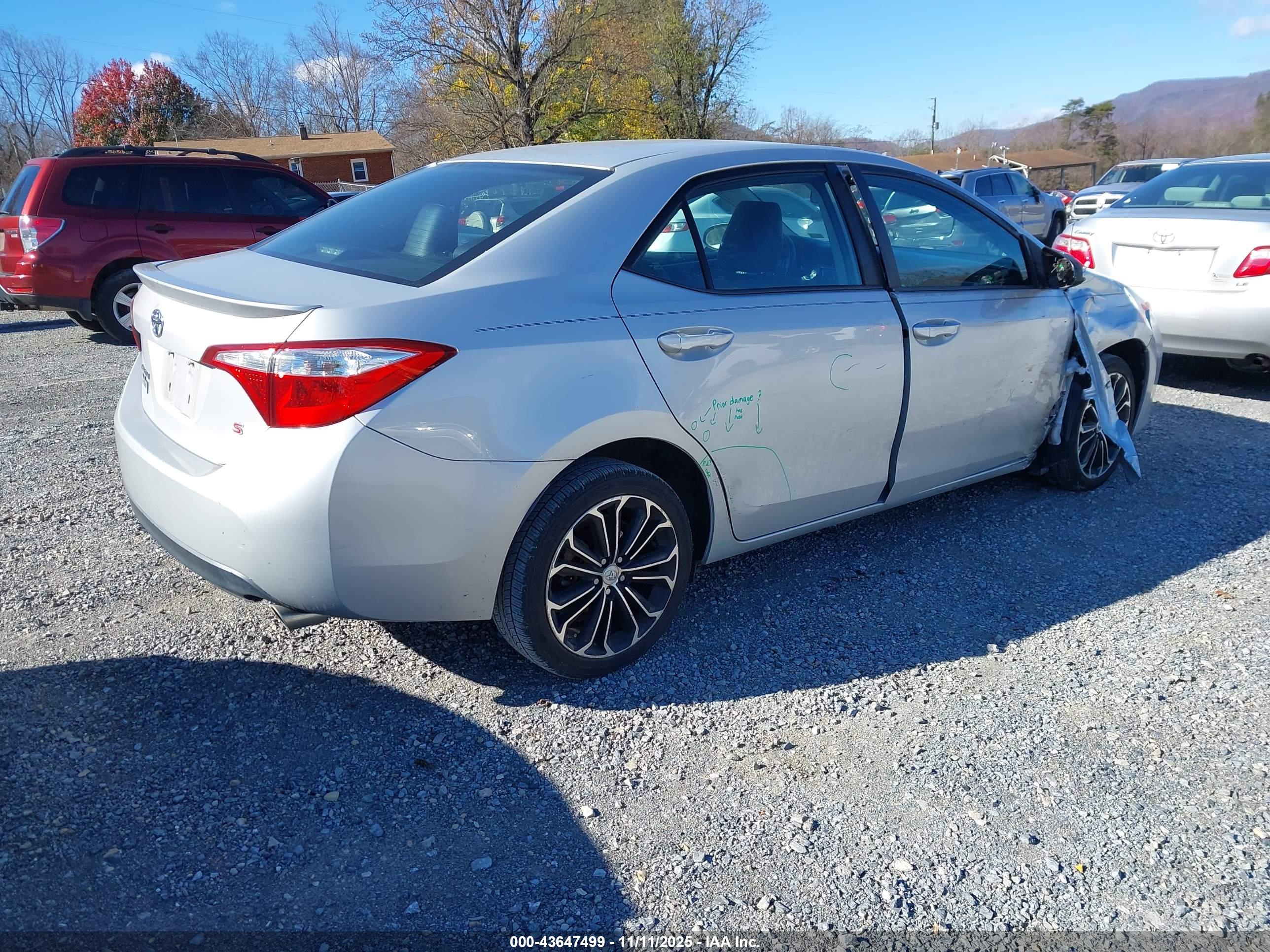 TOYOTA COROLLA image 4