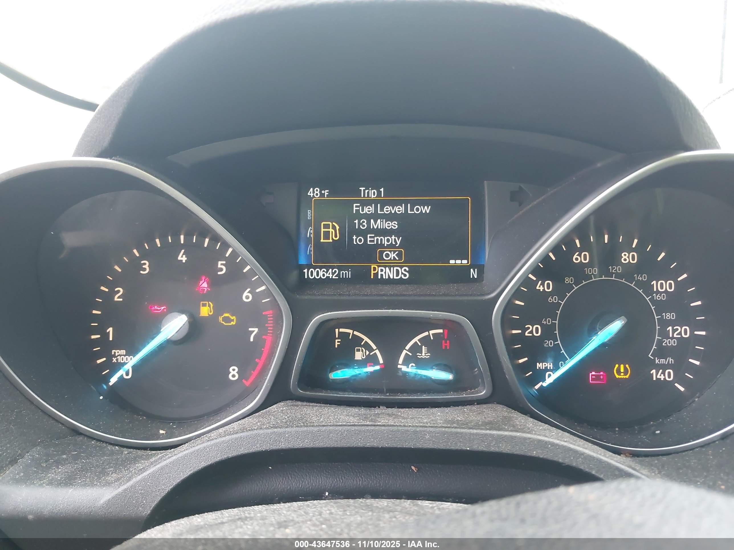 FORD ESCAPE image 7