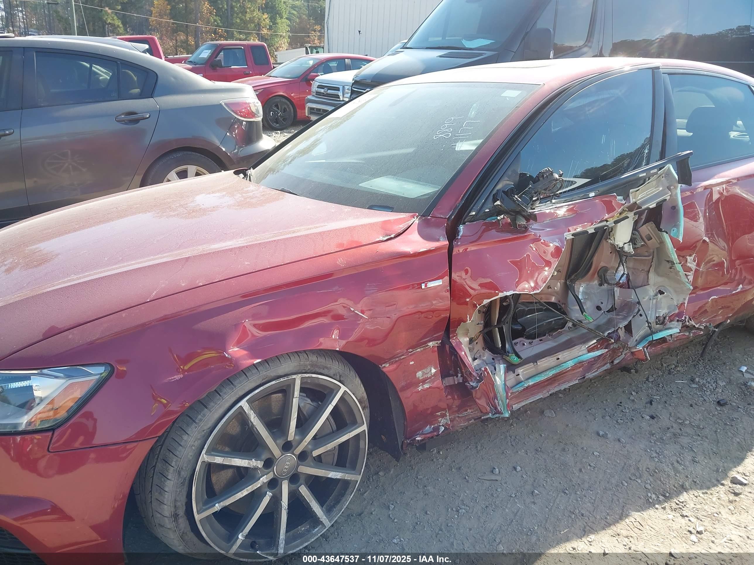AUDI A6 image 6