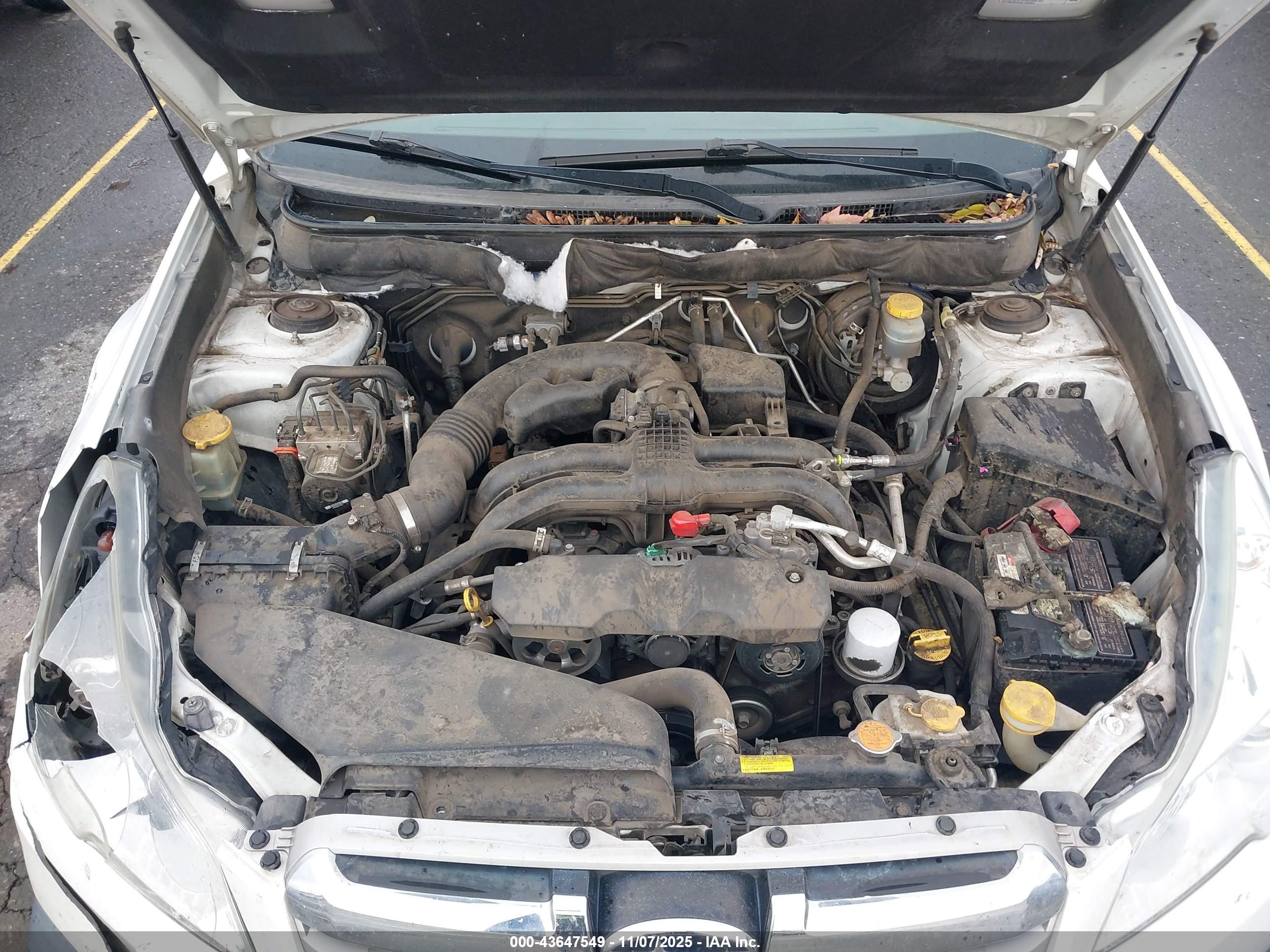SUBARU OUTBACK image 10