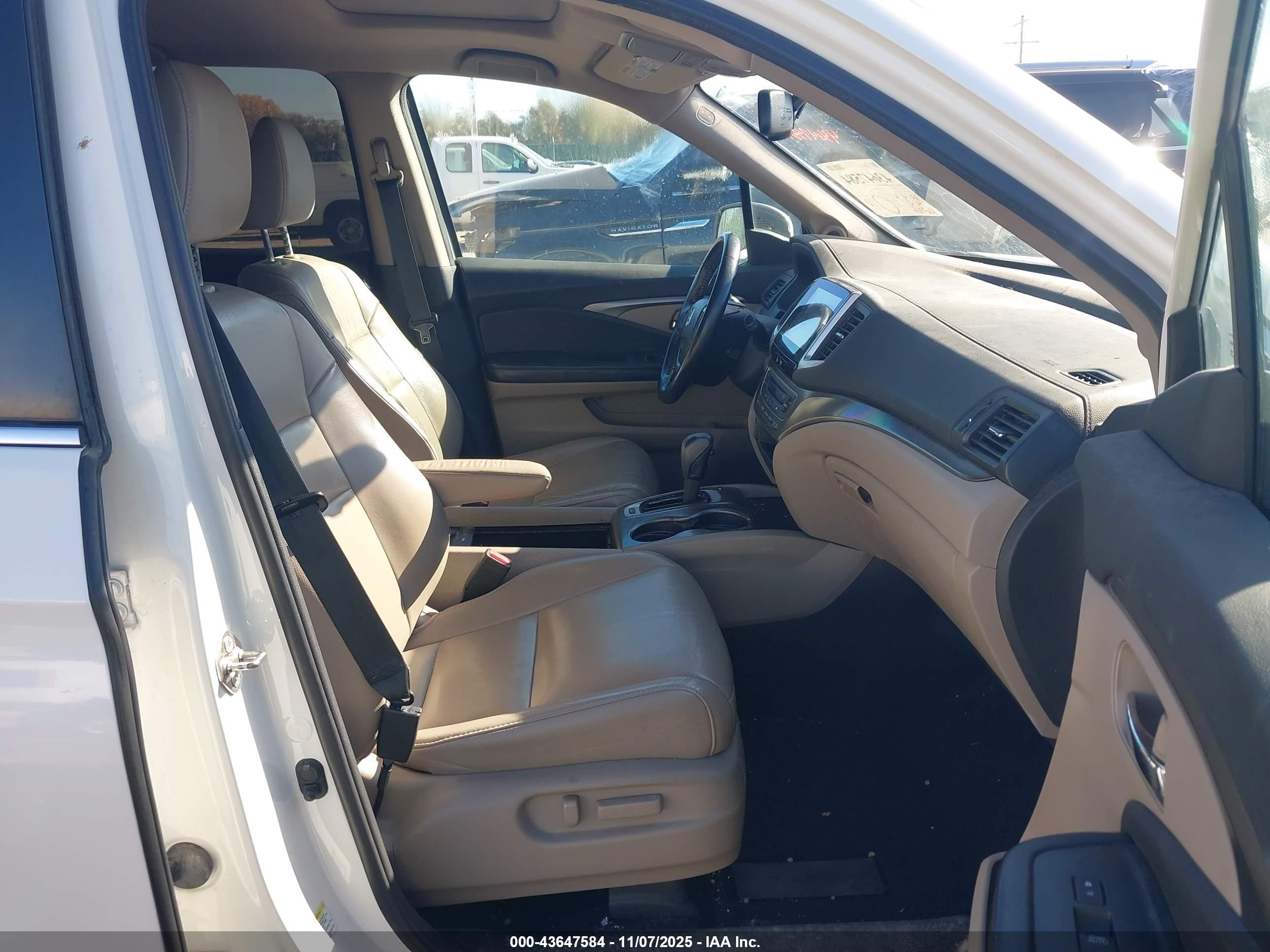 HONDA PILOT image 5