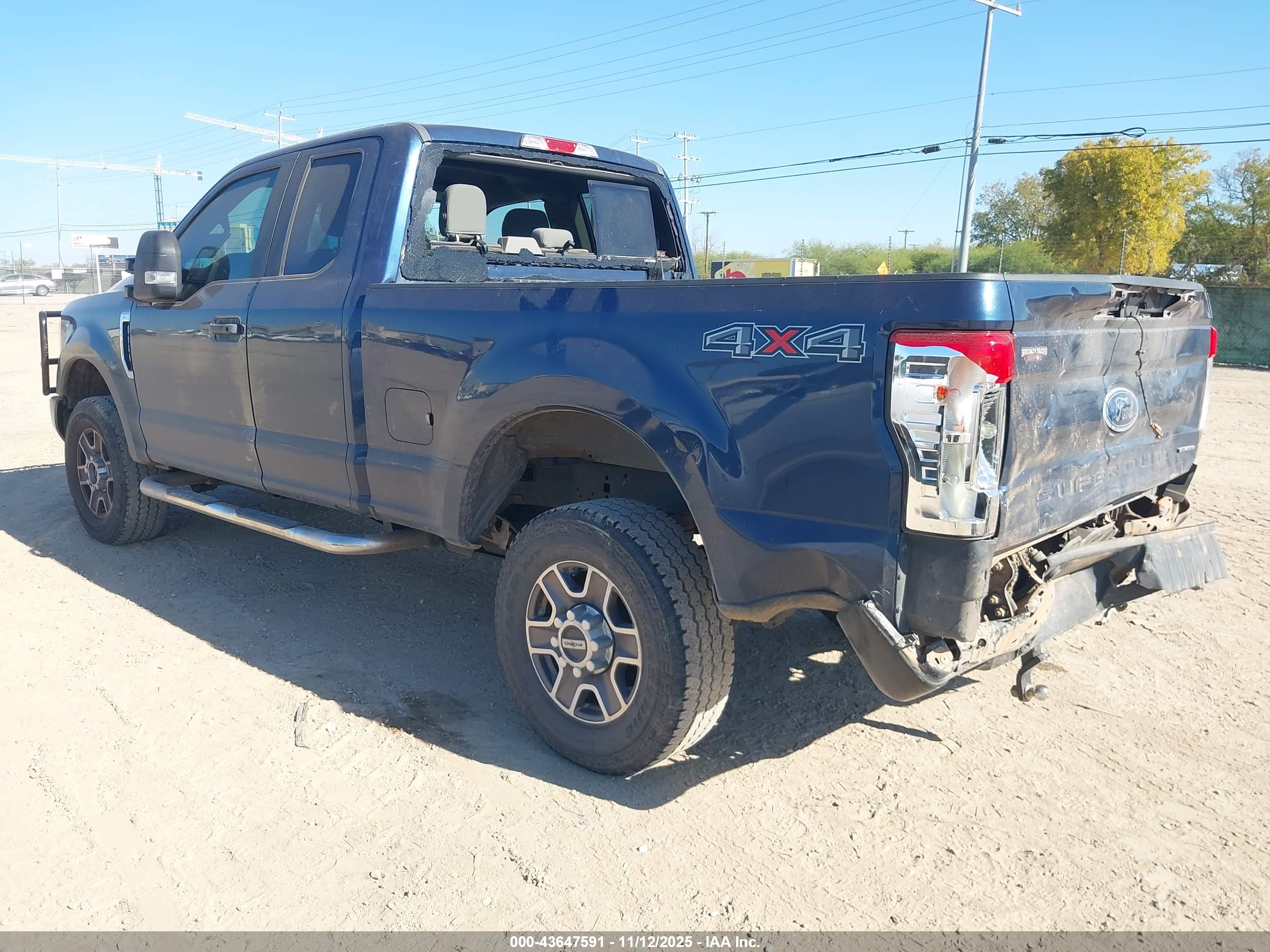 FORD F-250 image 3