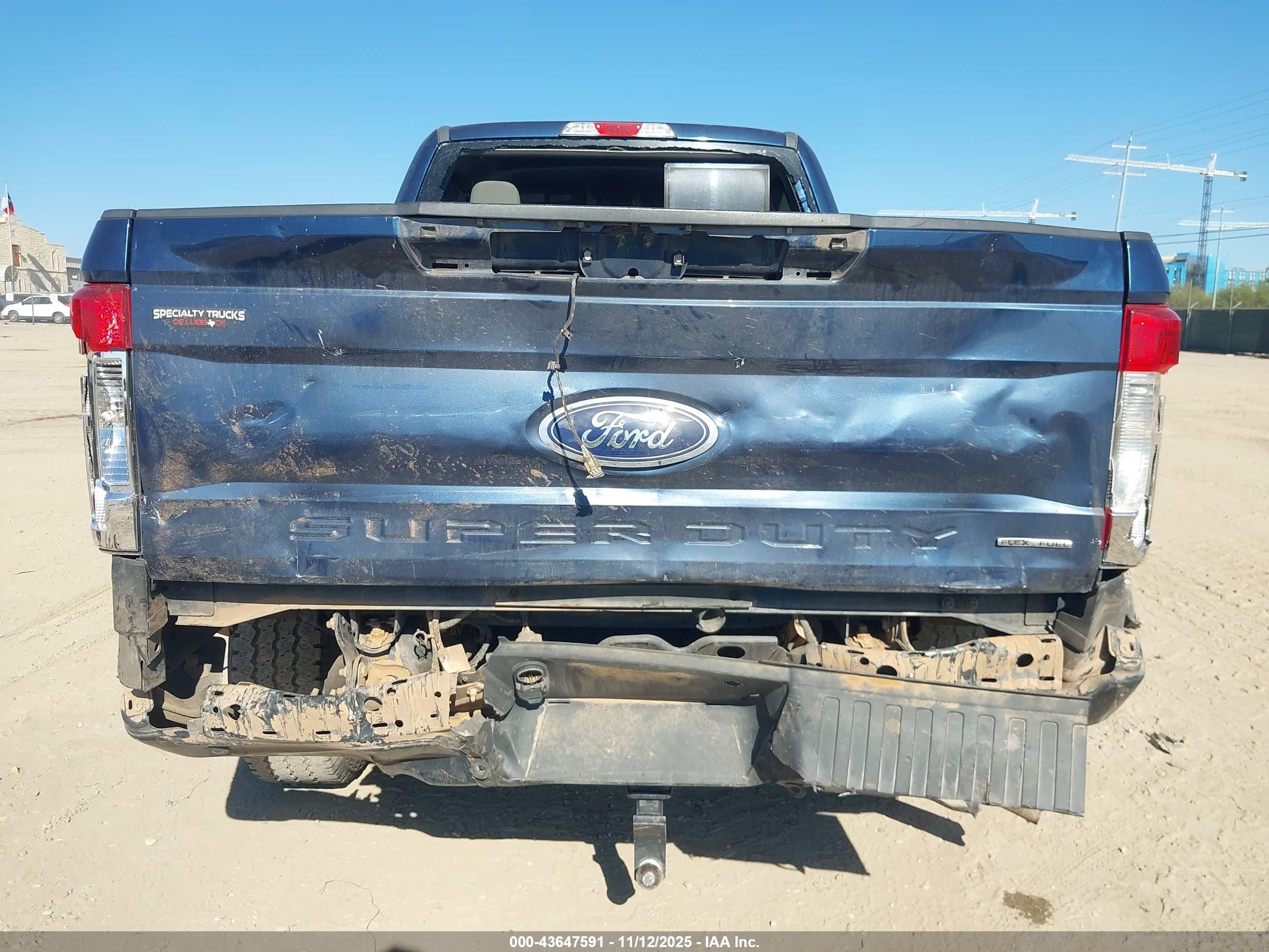 FORD F-250 image 6