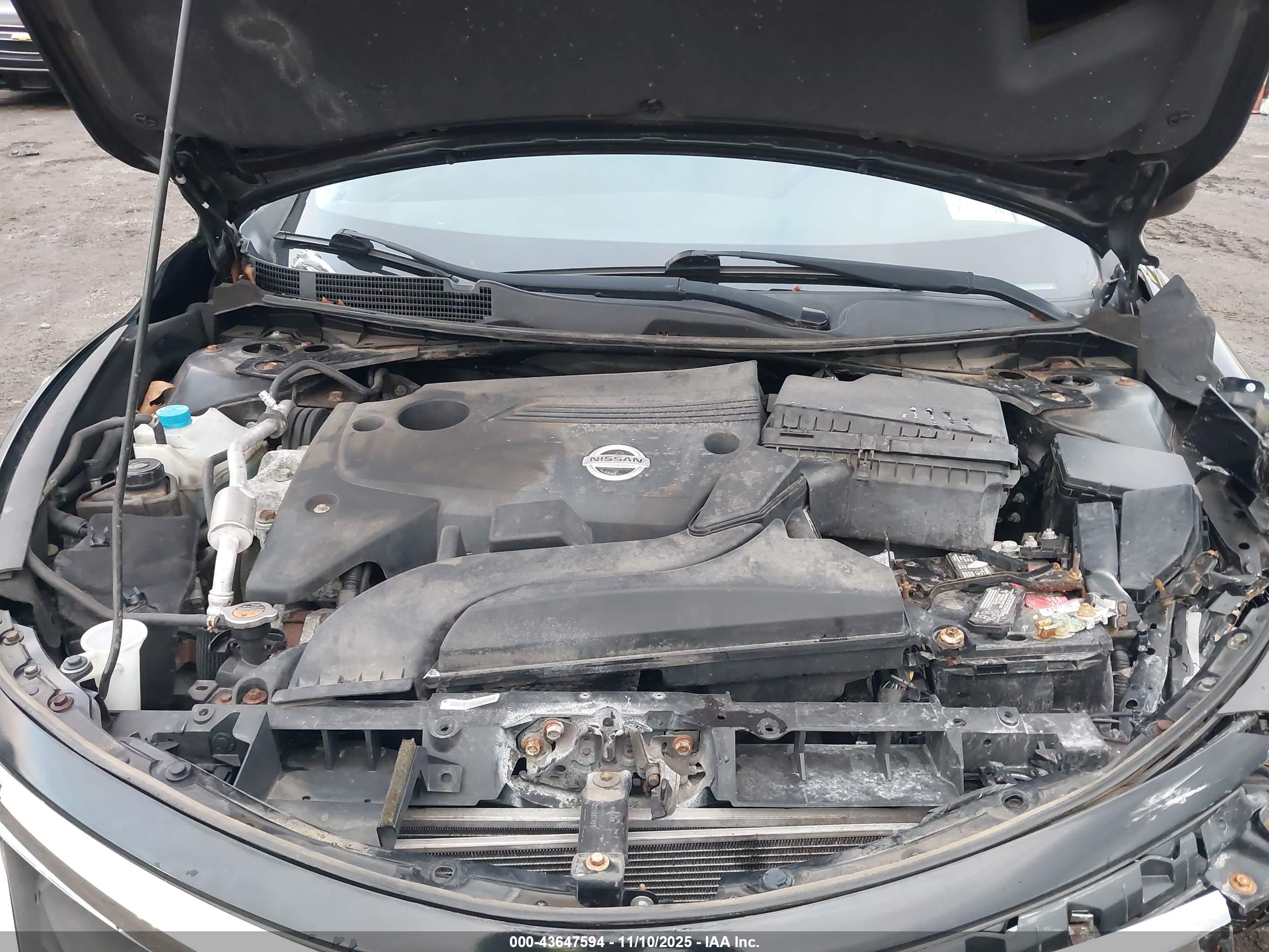 NISSAN ALTIMA image 10
