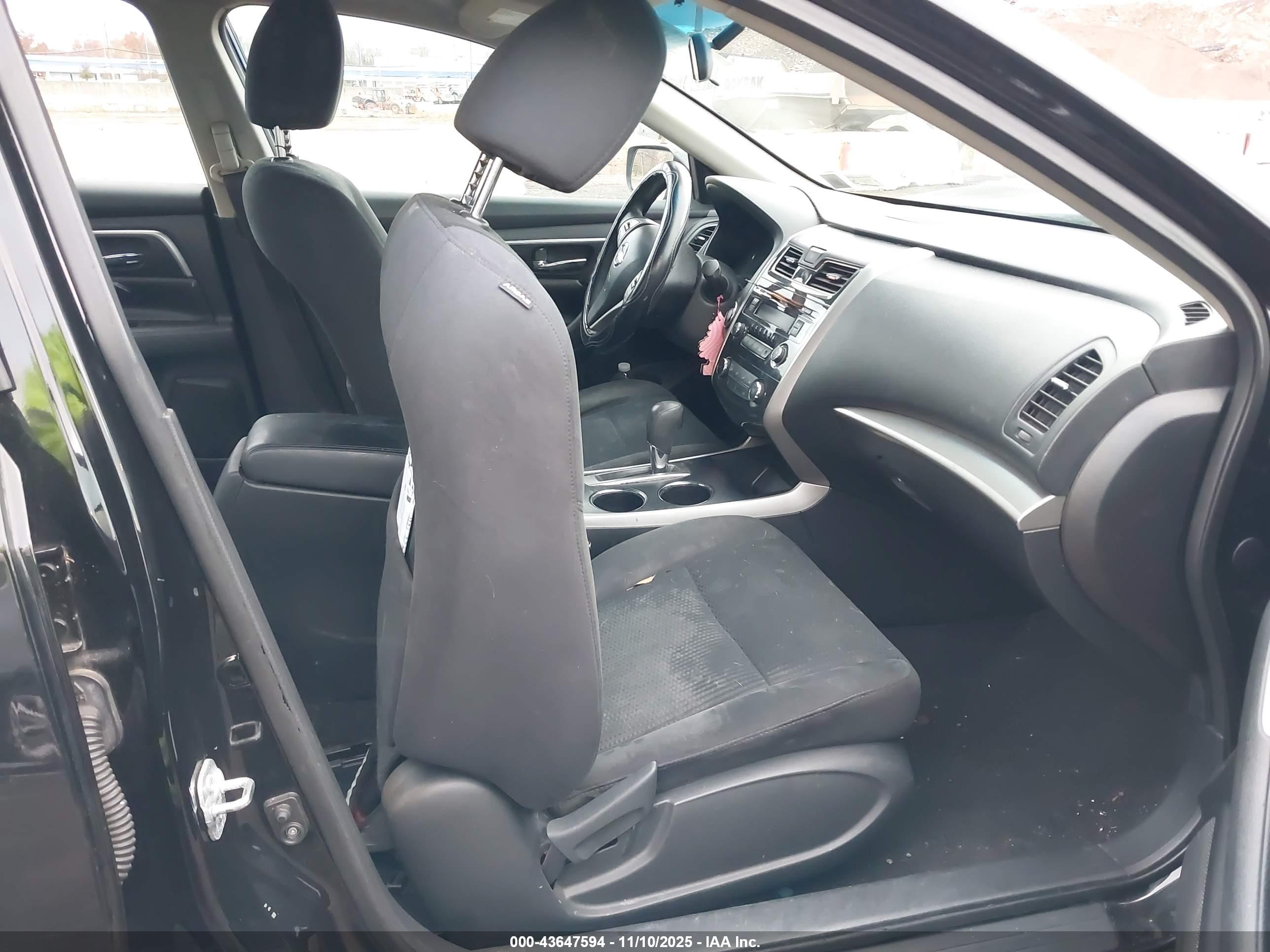 NISSAN ALTIMA image 5