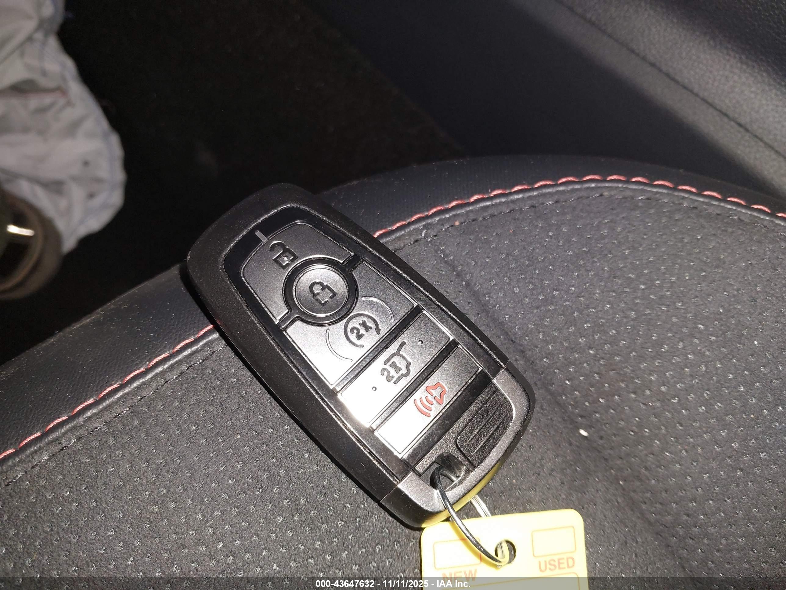 FORD EXPLORER image 11
