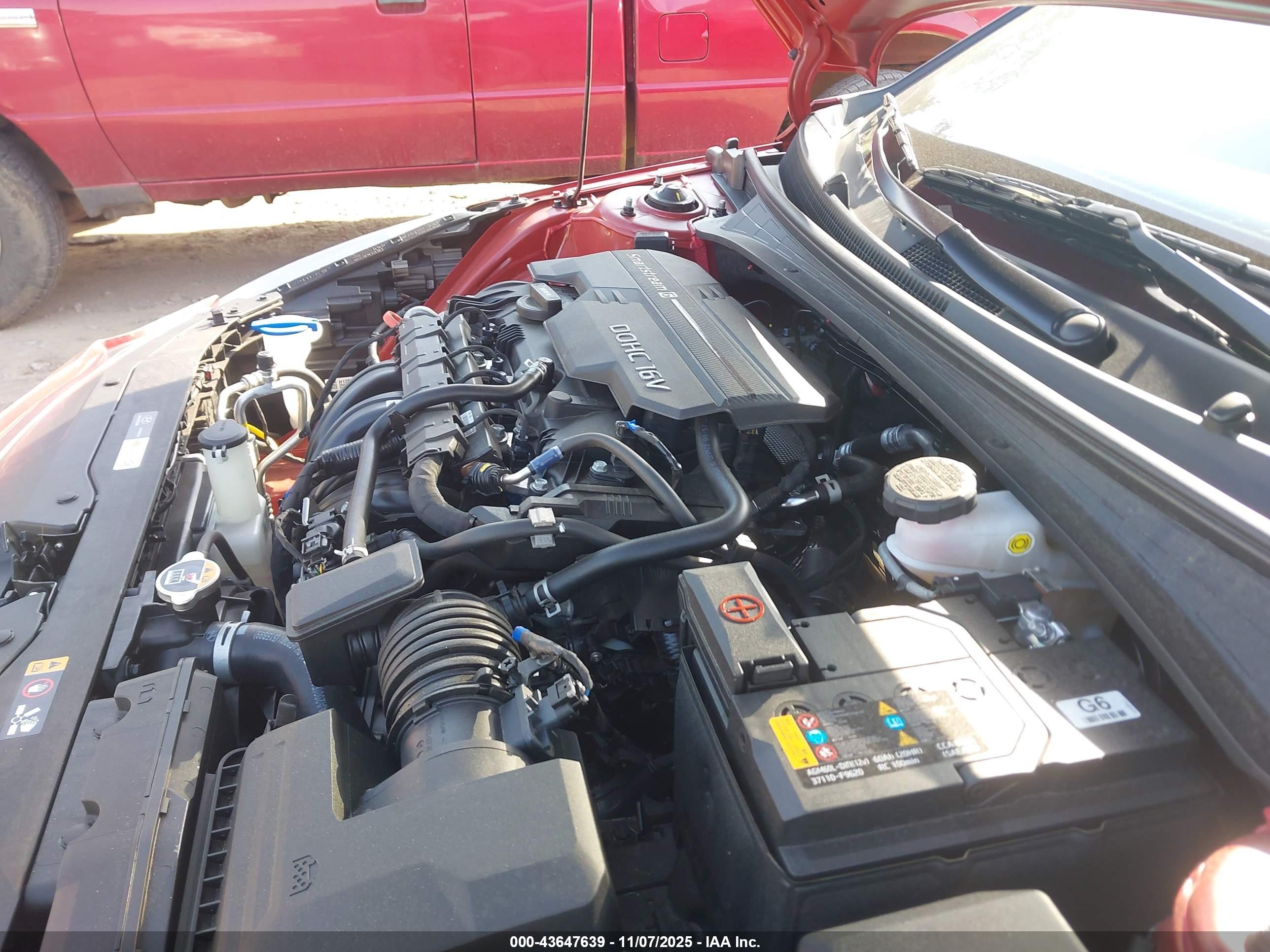 HYUNDAI ELANTRA image 10
