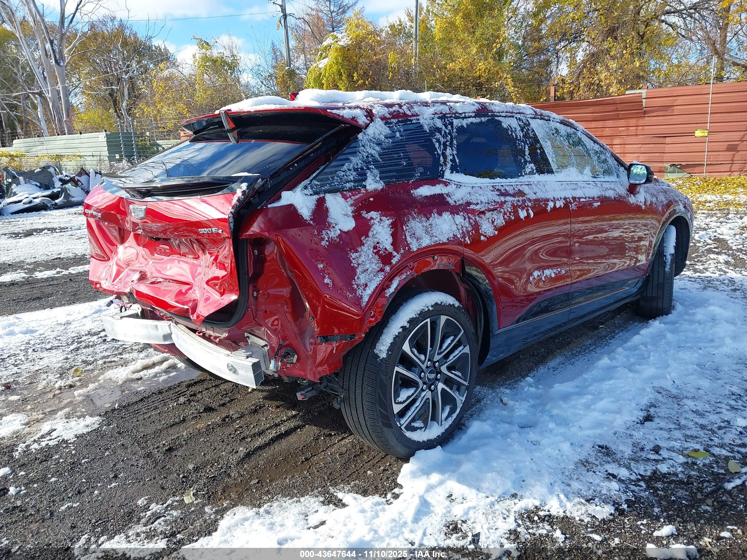 CADILLAC OPTIQ image 4