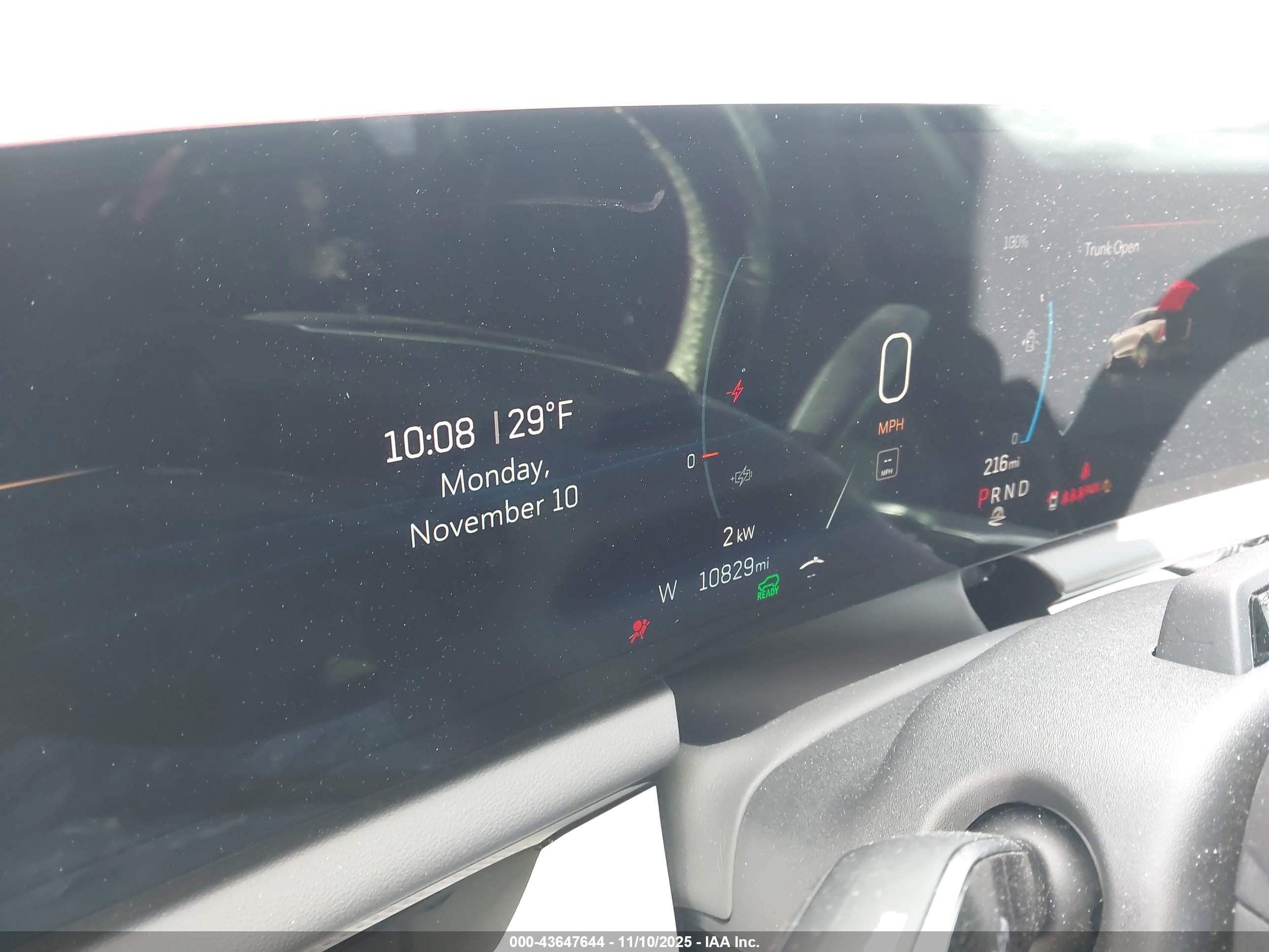 CADILLAC OPTIQ image 7