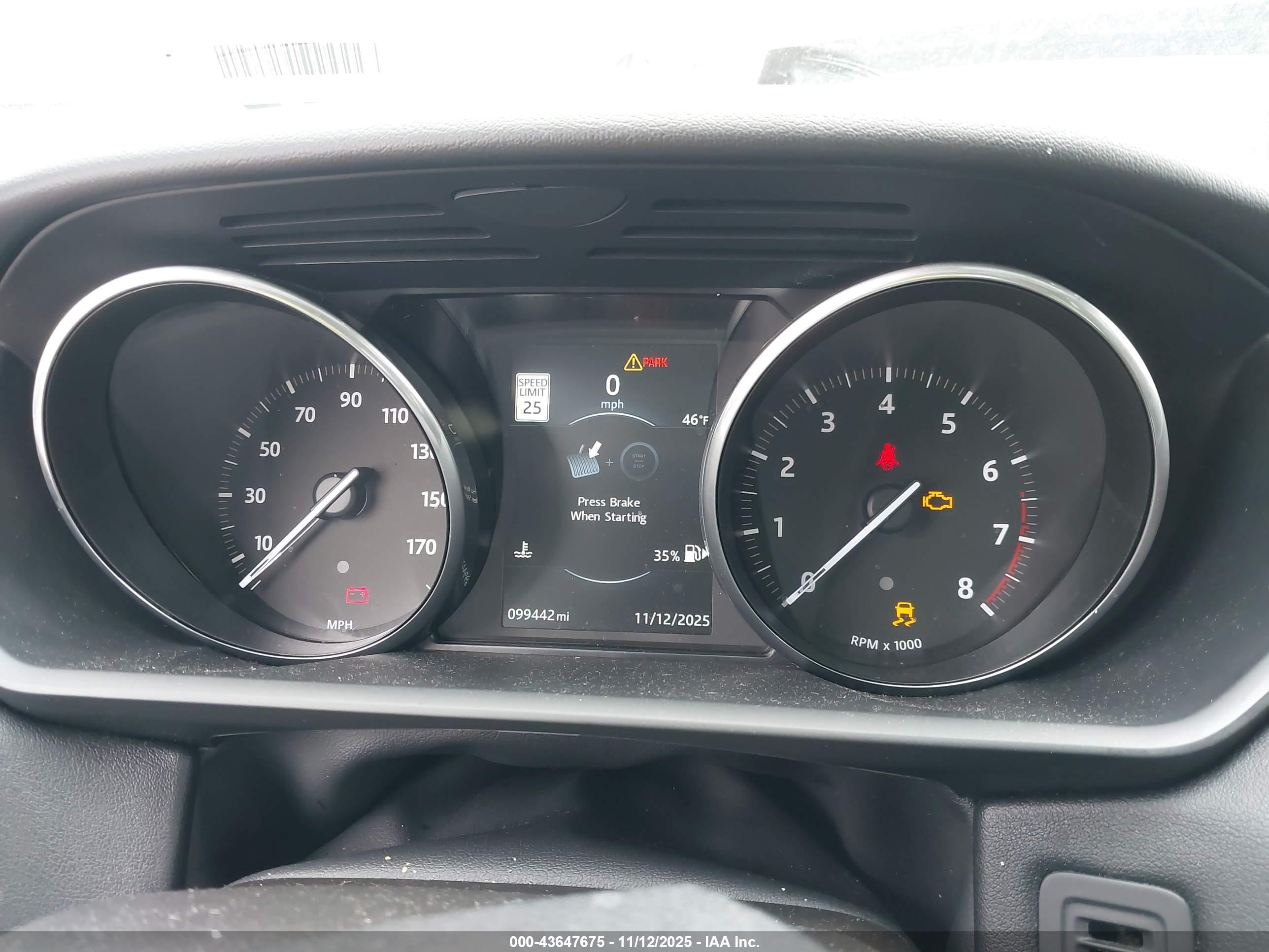LAND ROVER image 7