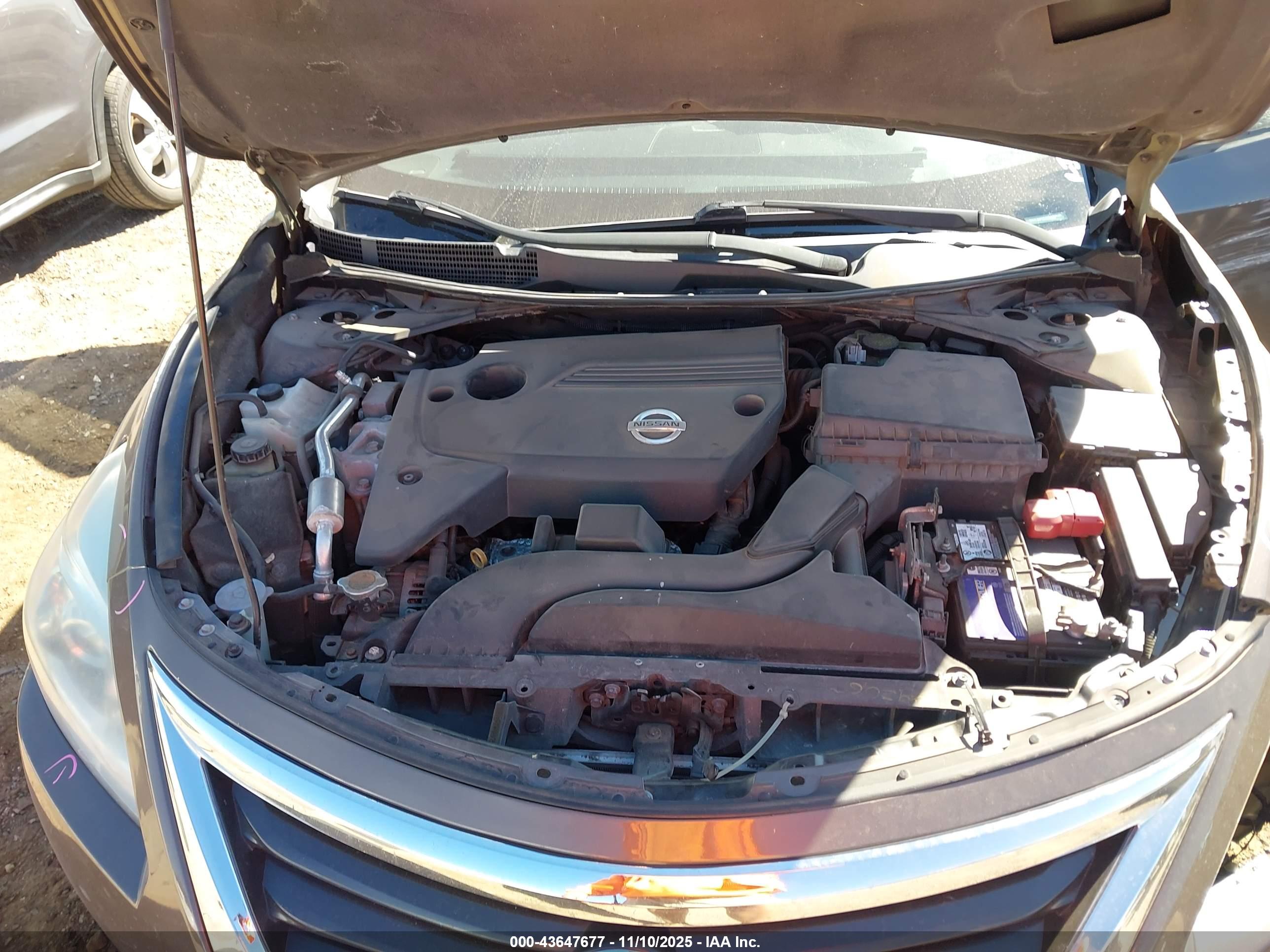 NISSAN ALTIMA image 10