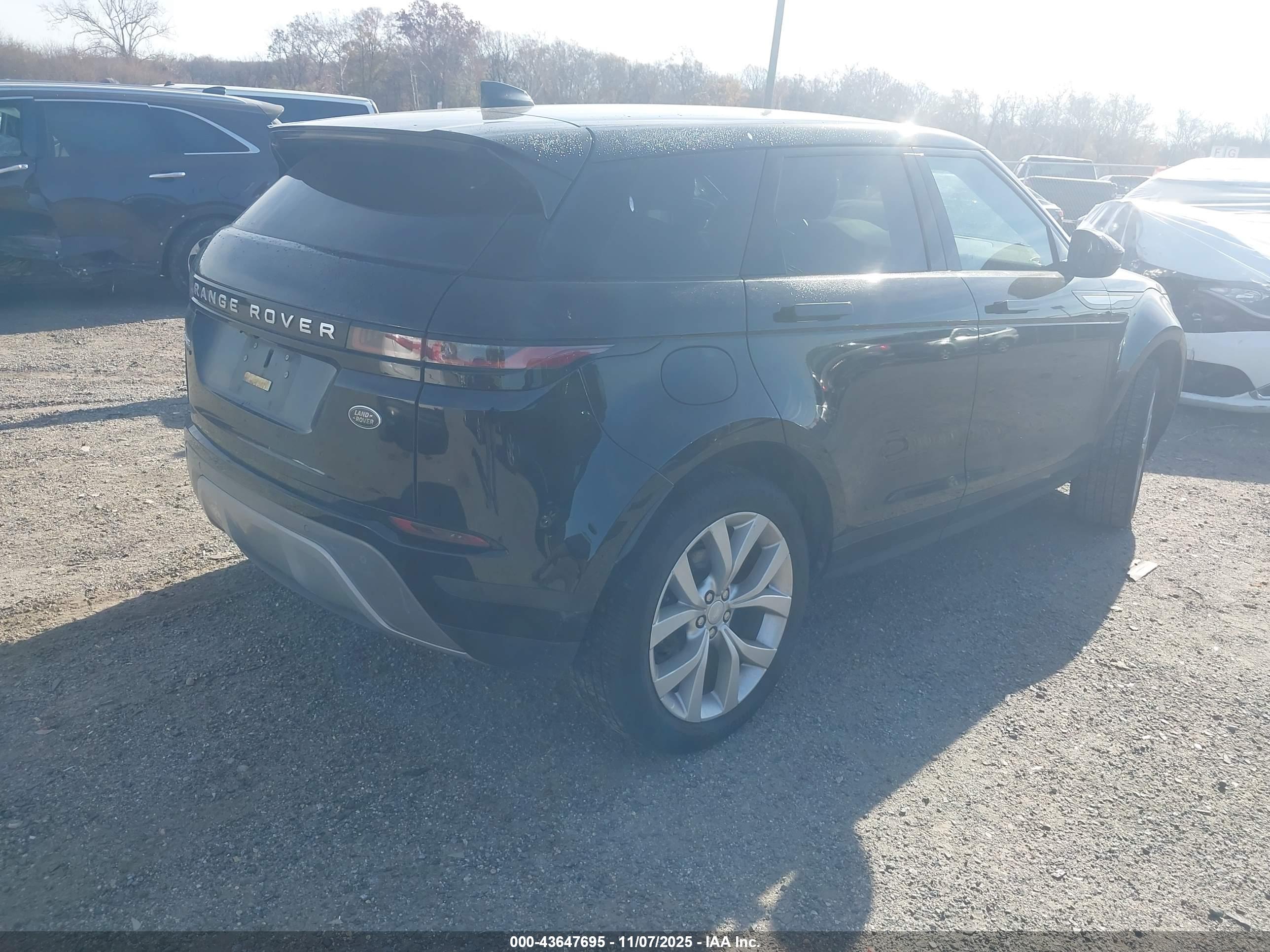 LAND ROVER image 4