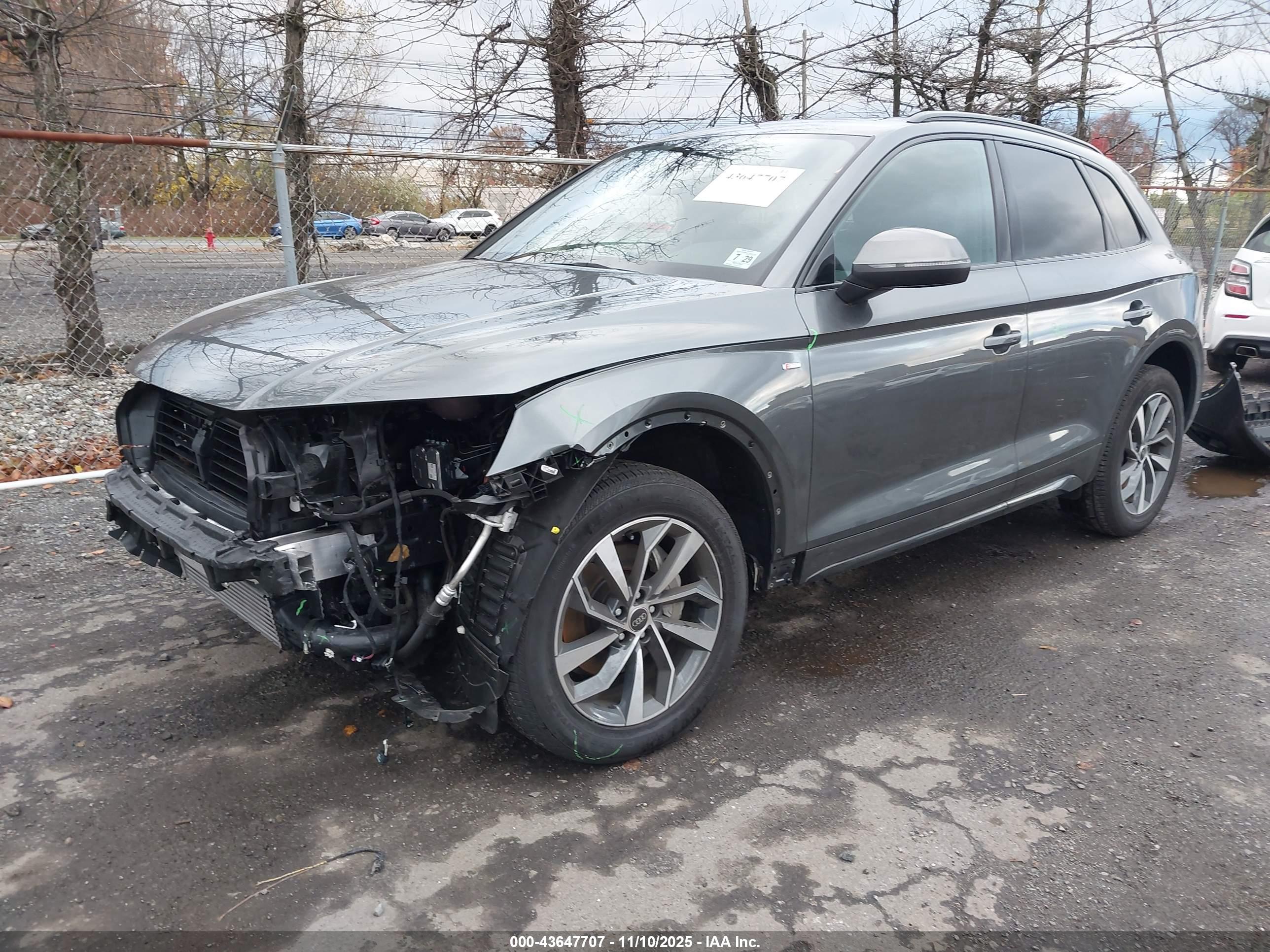 AUDI Q5 image 2