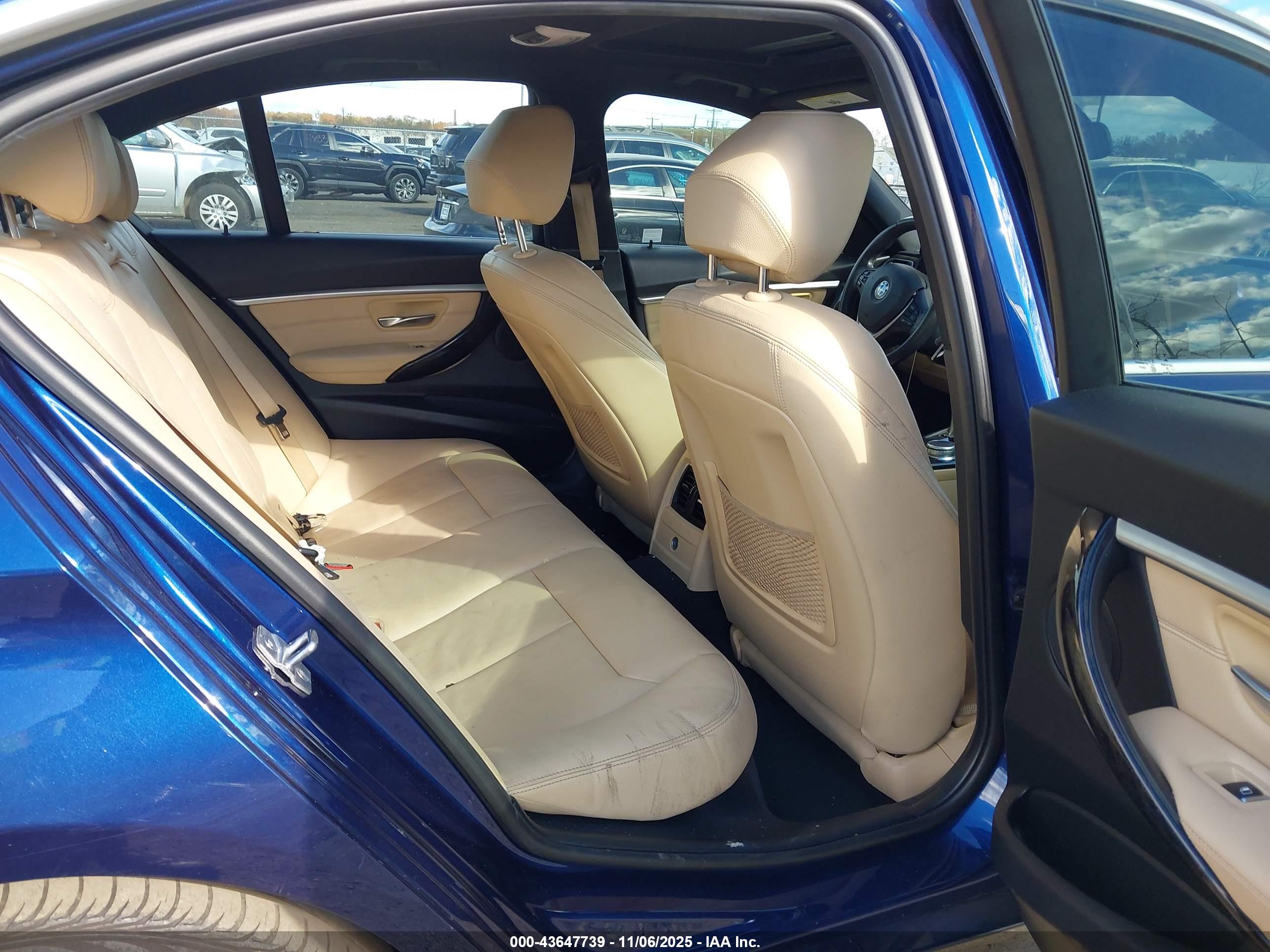 BMW 330E image 8