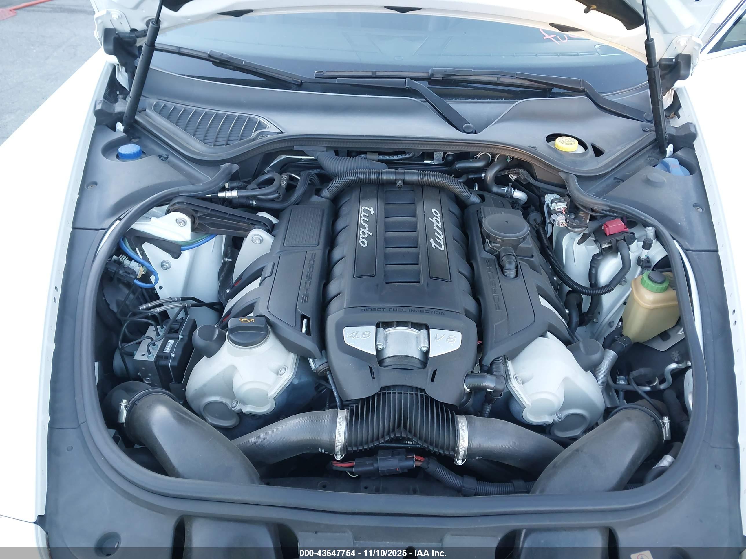 PORSCHE PANAMERA image 10
