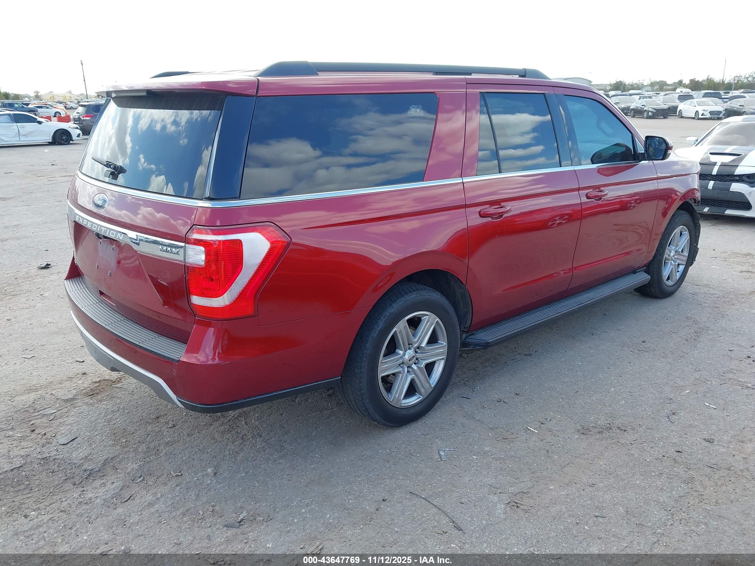 FORD EXPEDITION image 4
