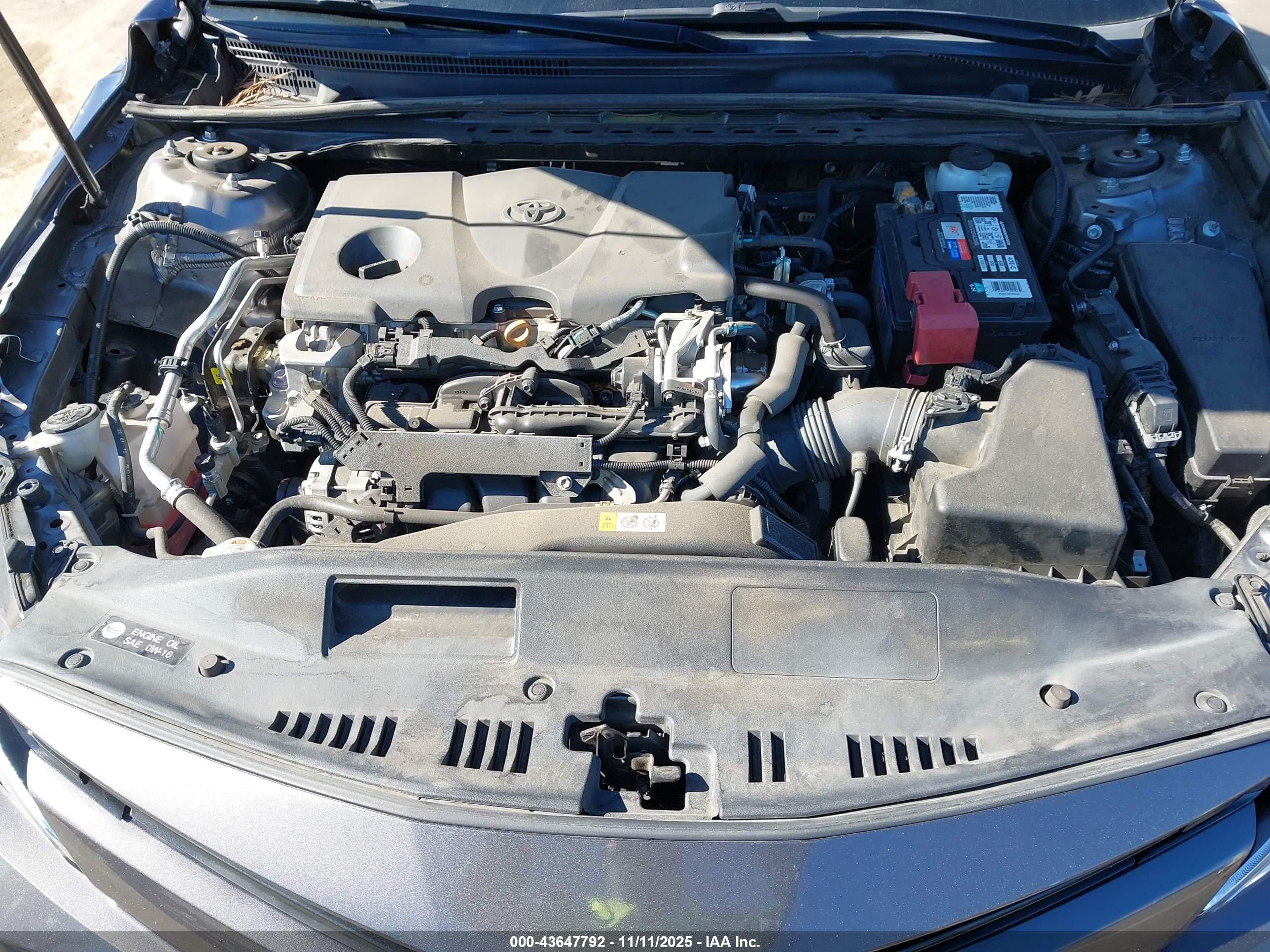TOYOTA CAMRY image 10