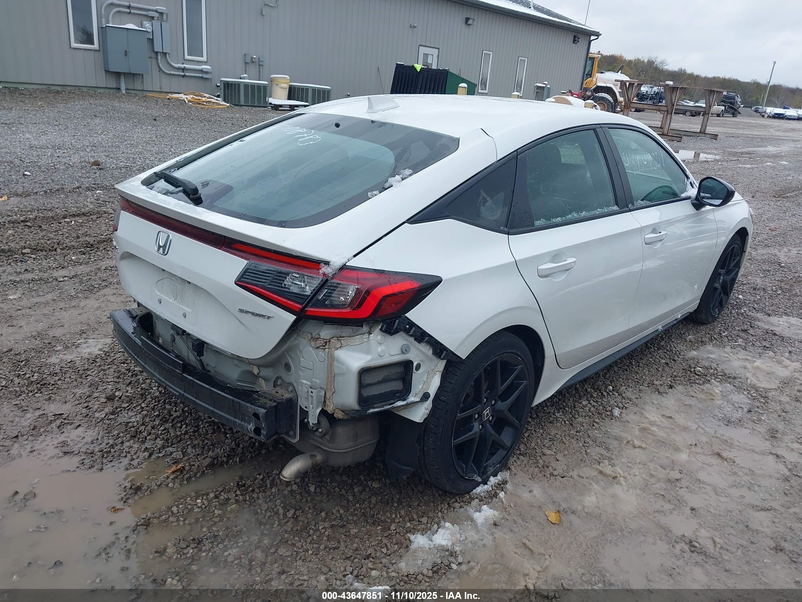 HONDA CIVIC image 4