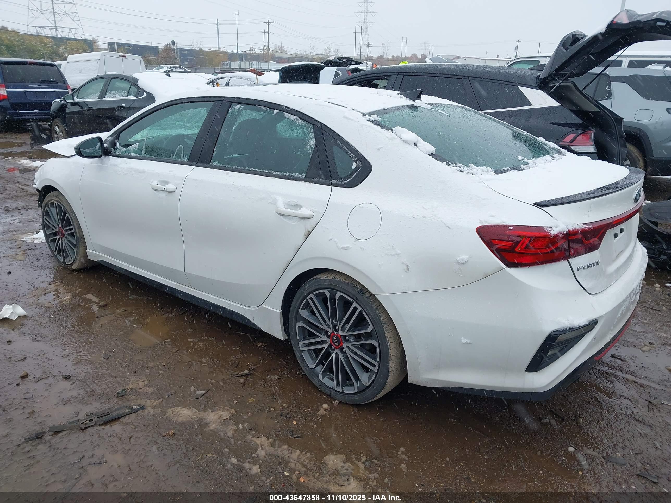 KIA FORTE image 3