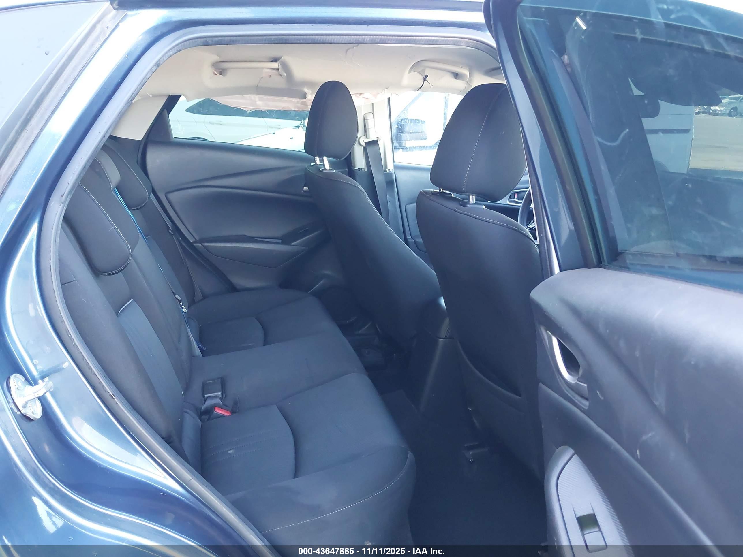 MAZDA CX-3 image 8