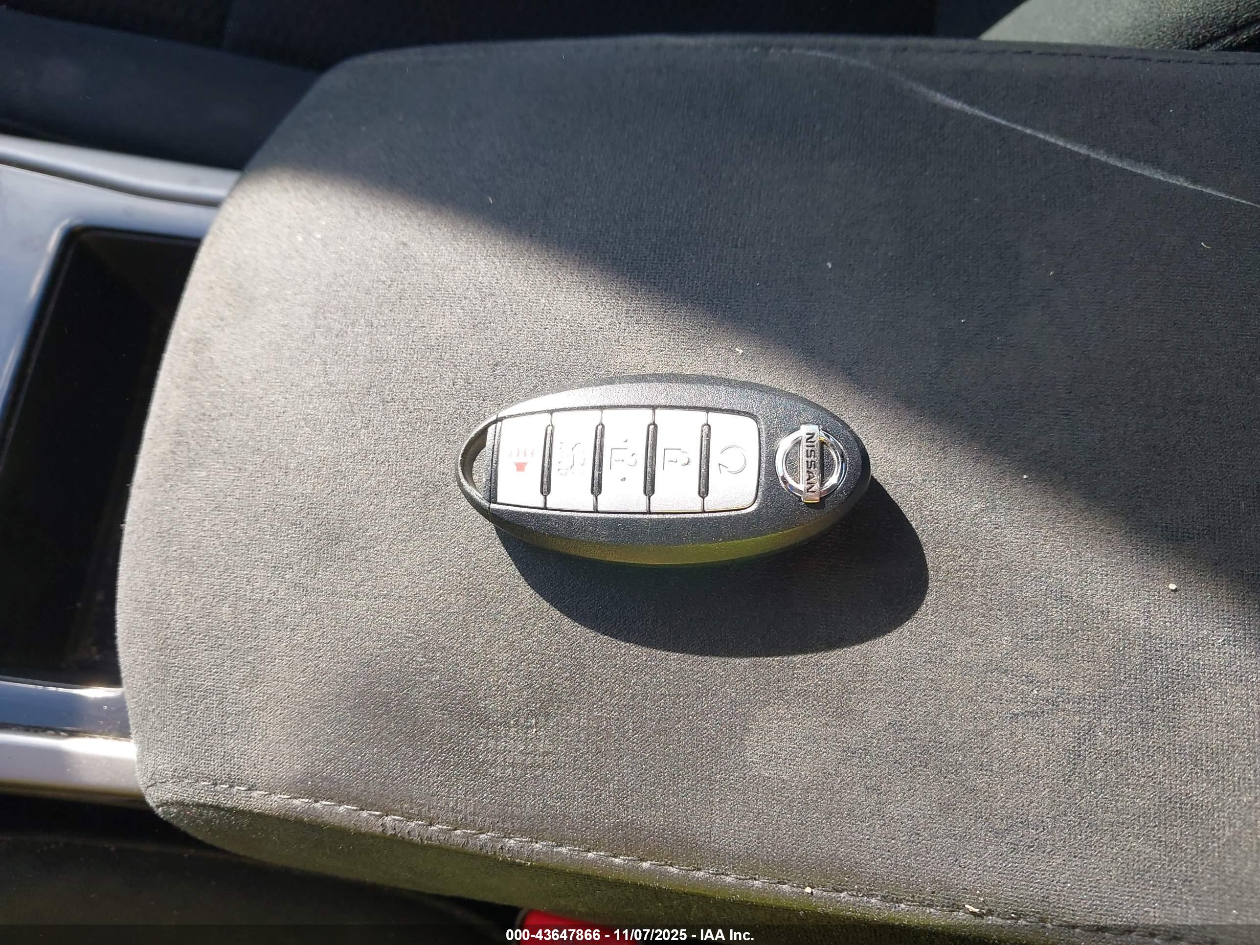 NISSAN ALTIMA image 11