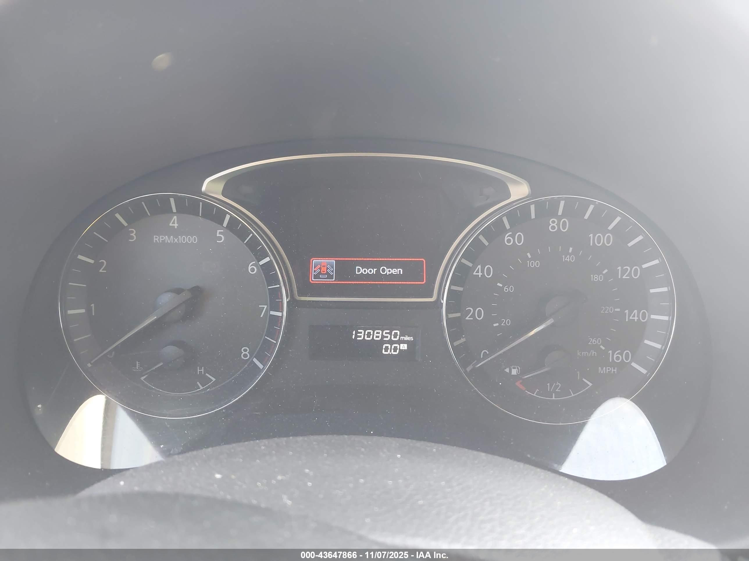 NISSAN ALTIMA image 7
